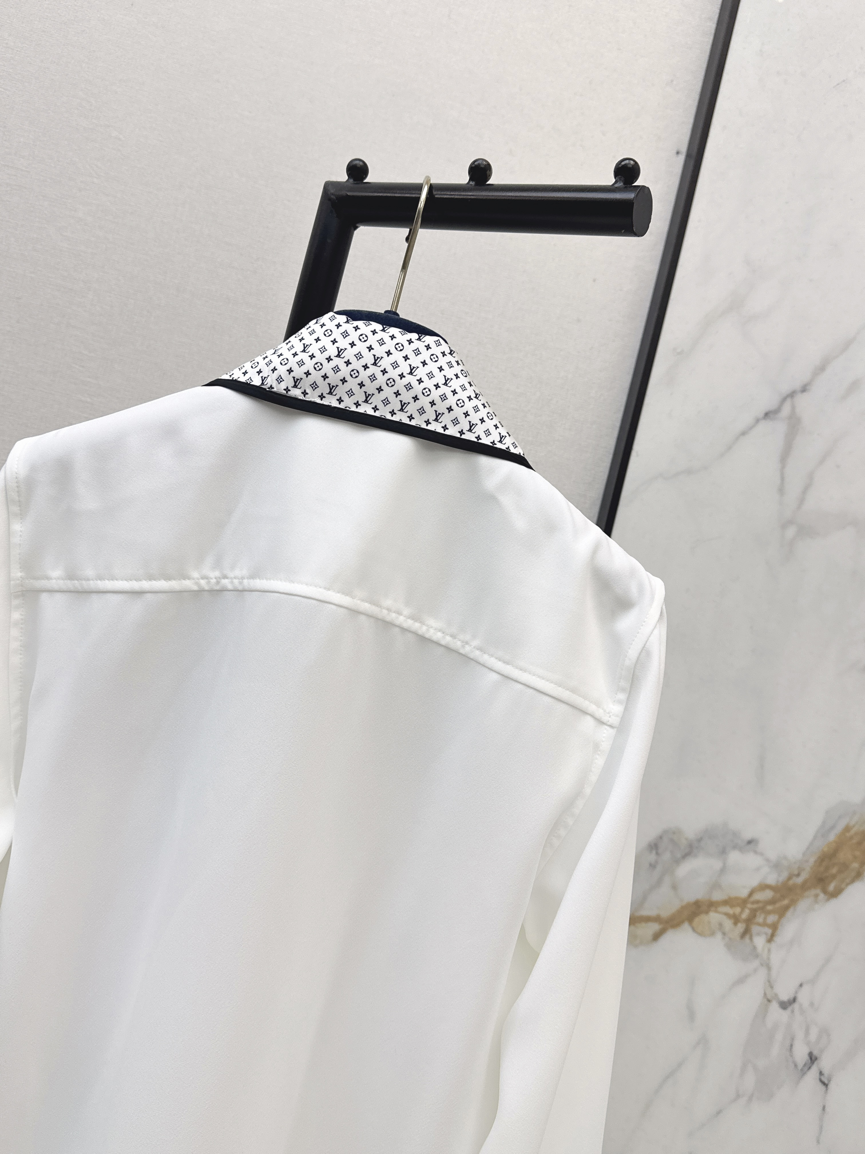 Loui 26ss ribbon shirt