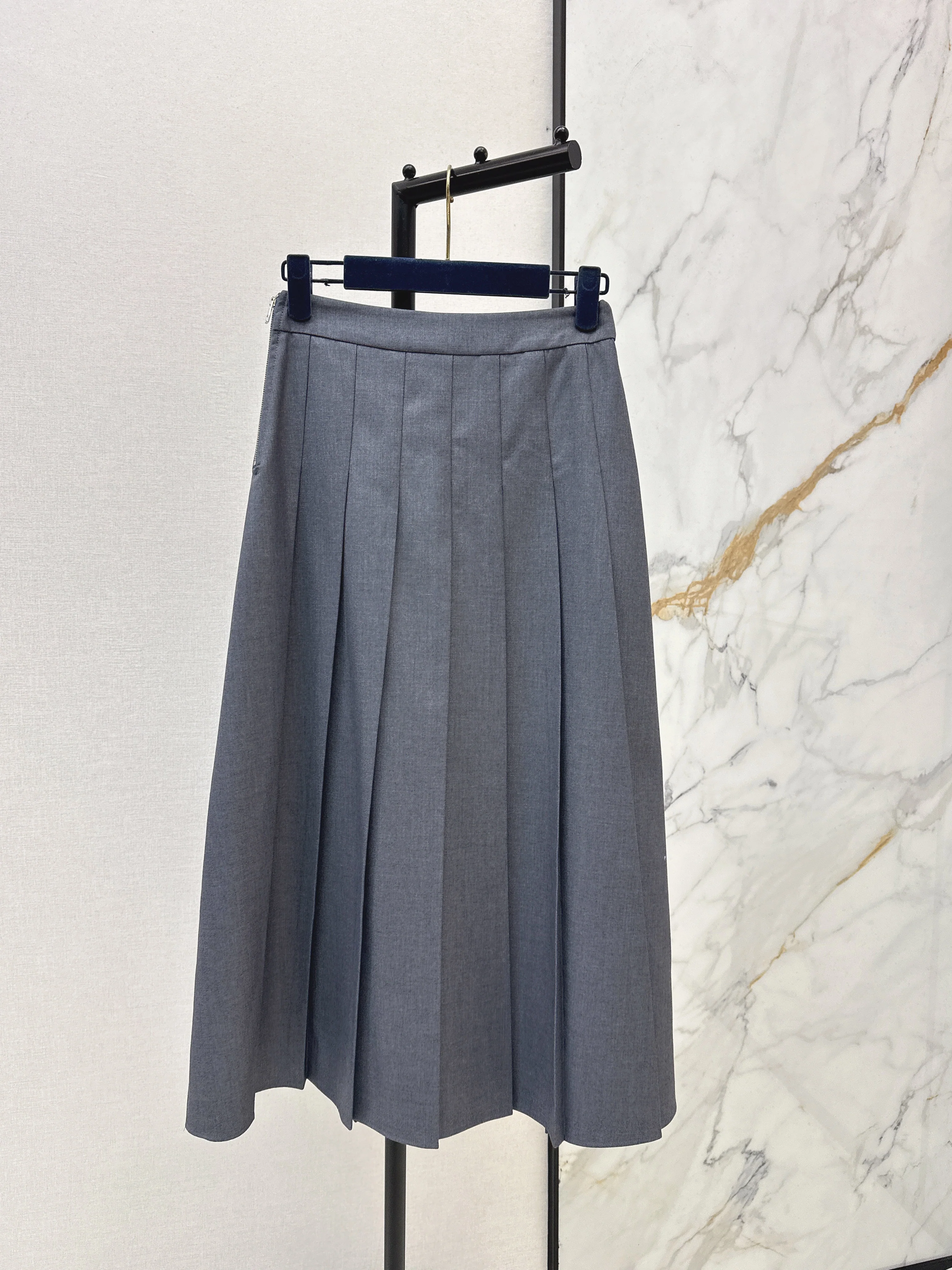Louis 26ss pleated skirts