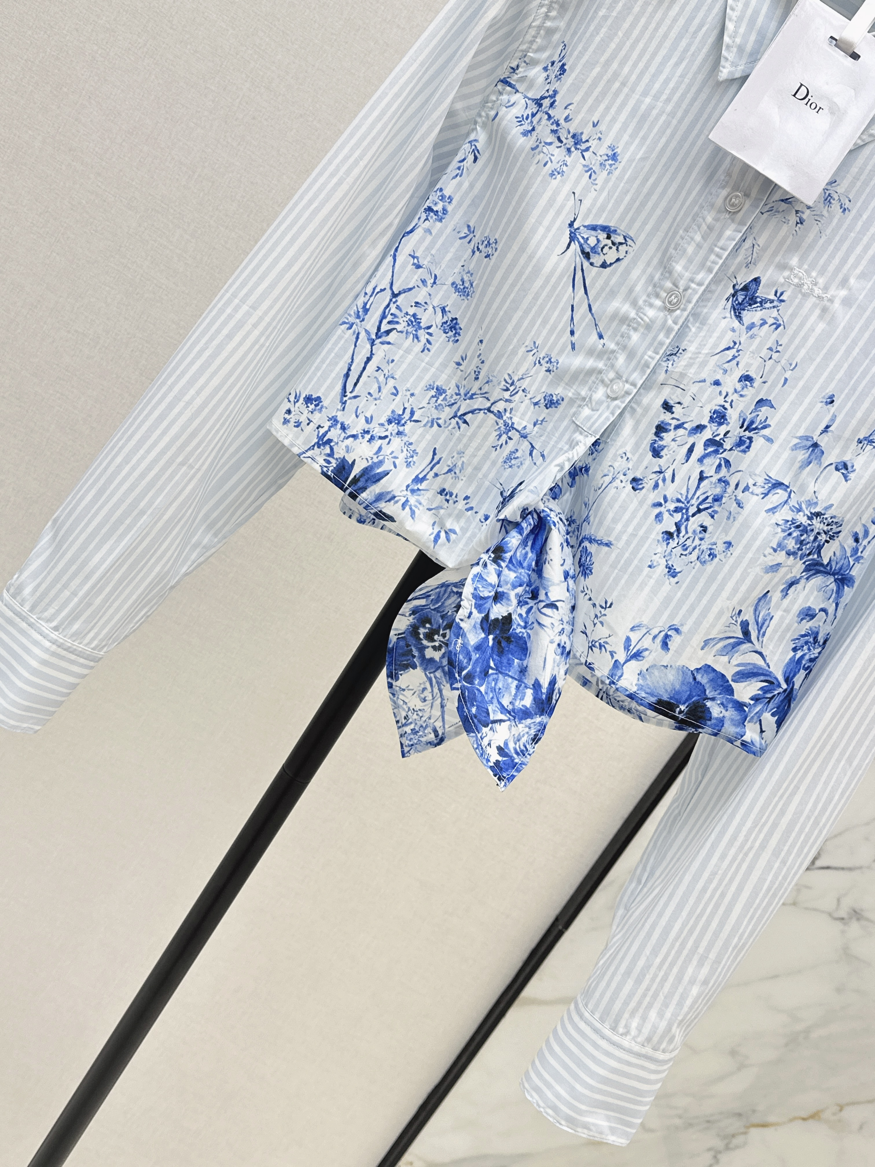 CD 26SS Striped Tie-Front Shirt