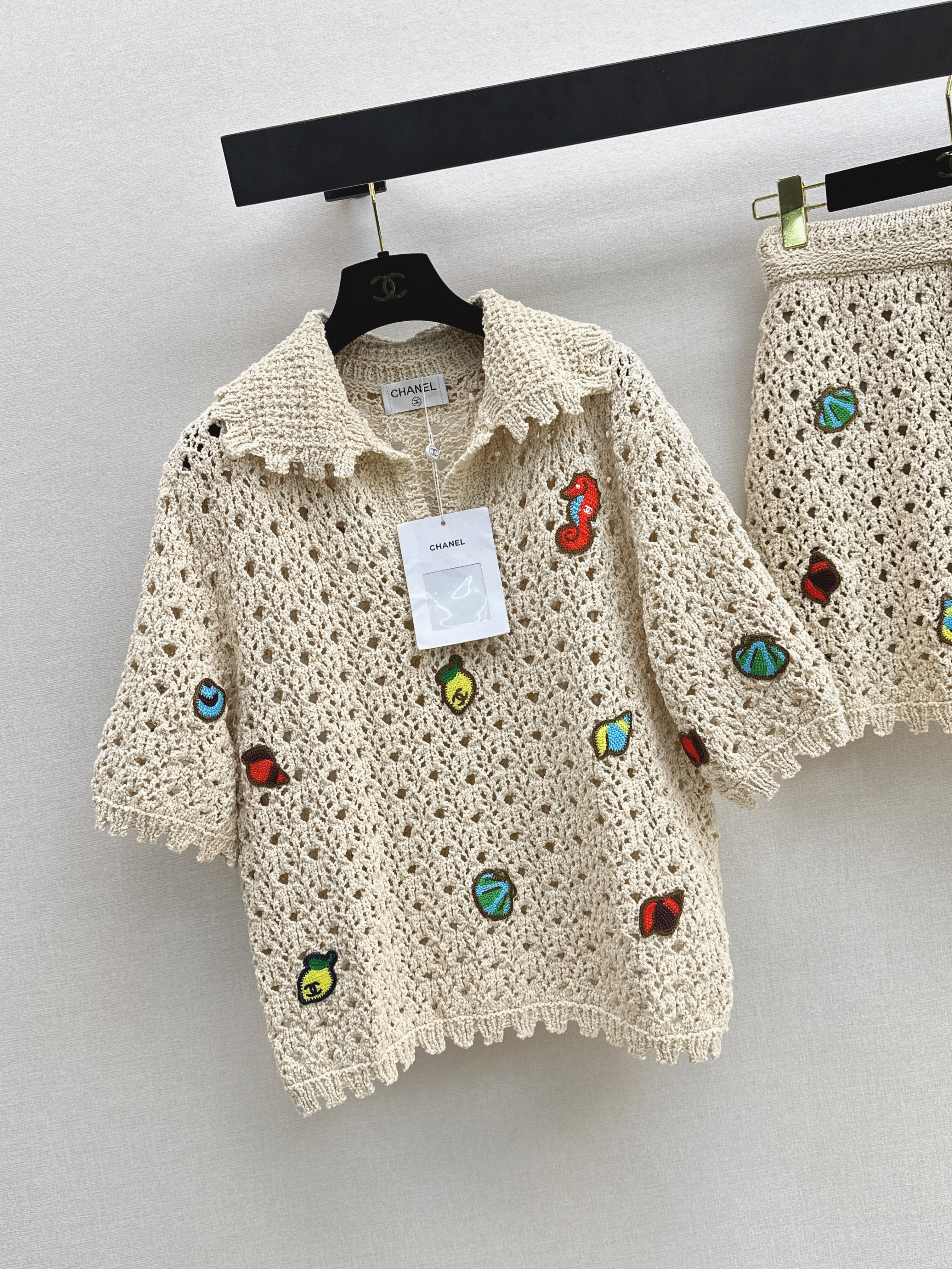 Chan 26ss beach embroidery top
