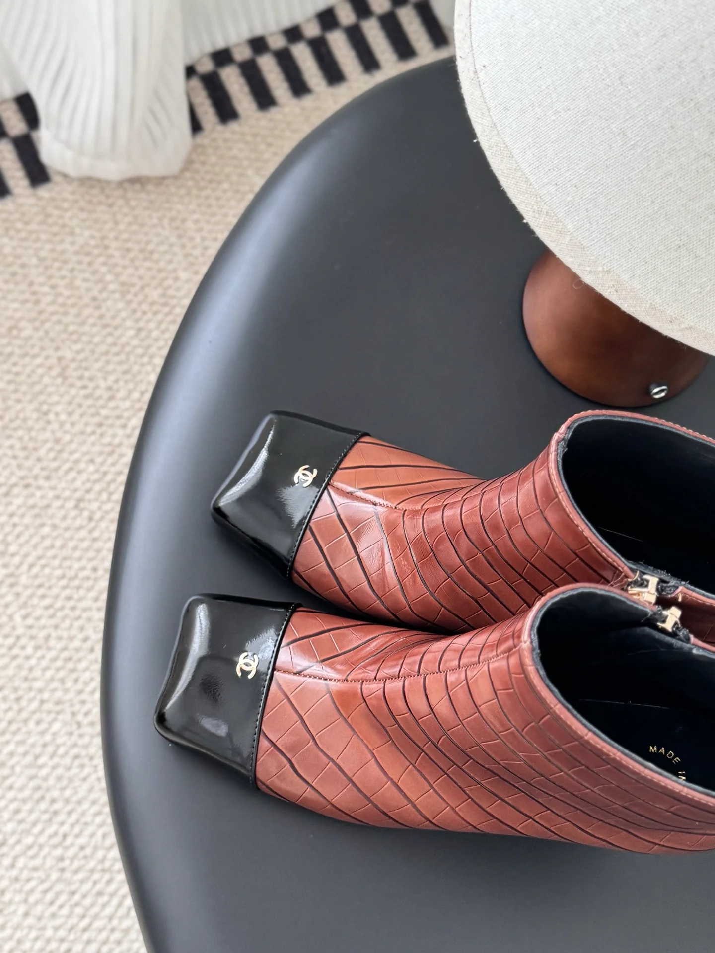 Chan 26ss ankle boots
