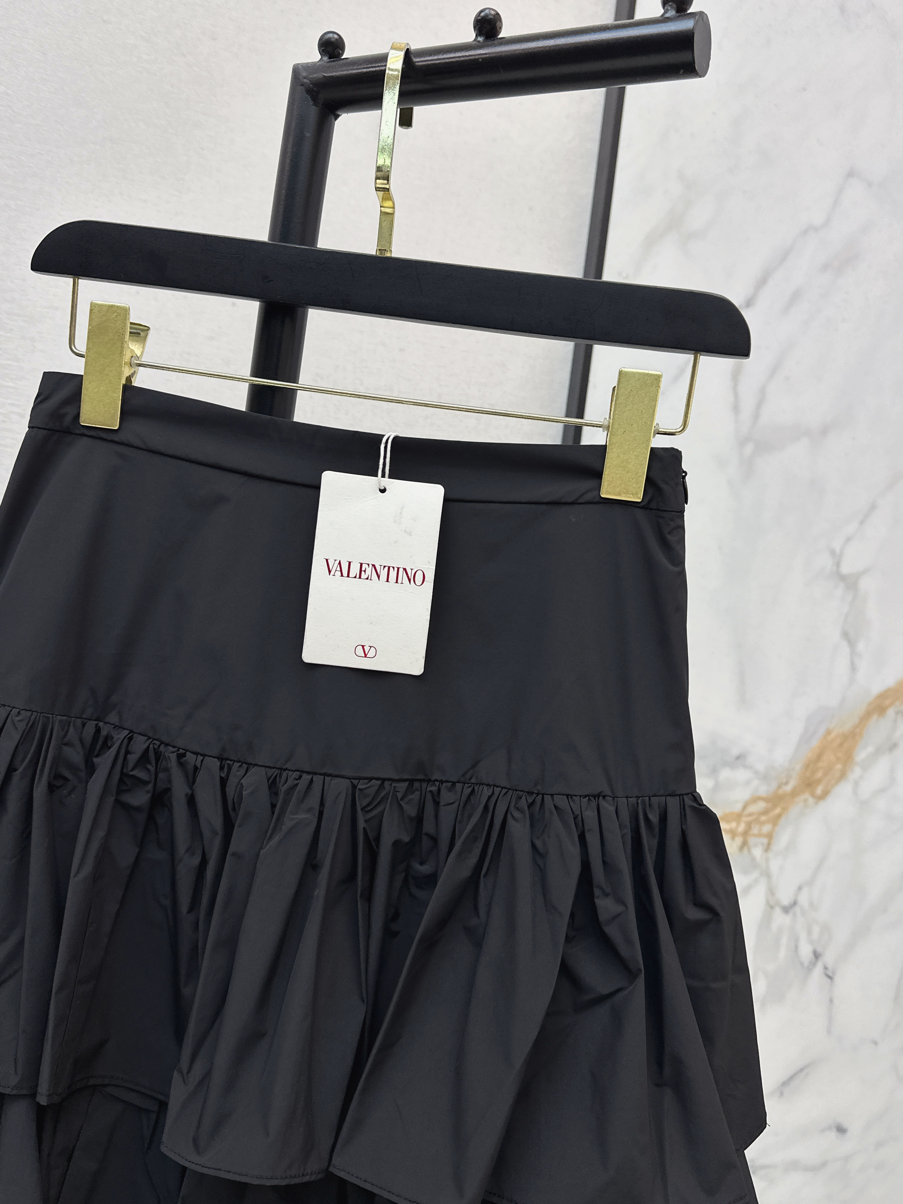 Valen 26ss ruffle layered skirt