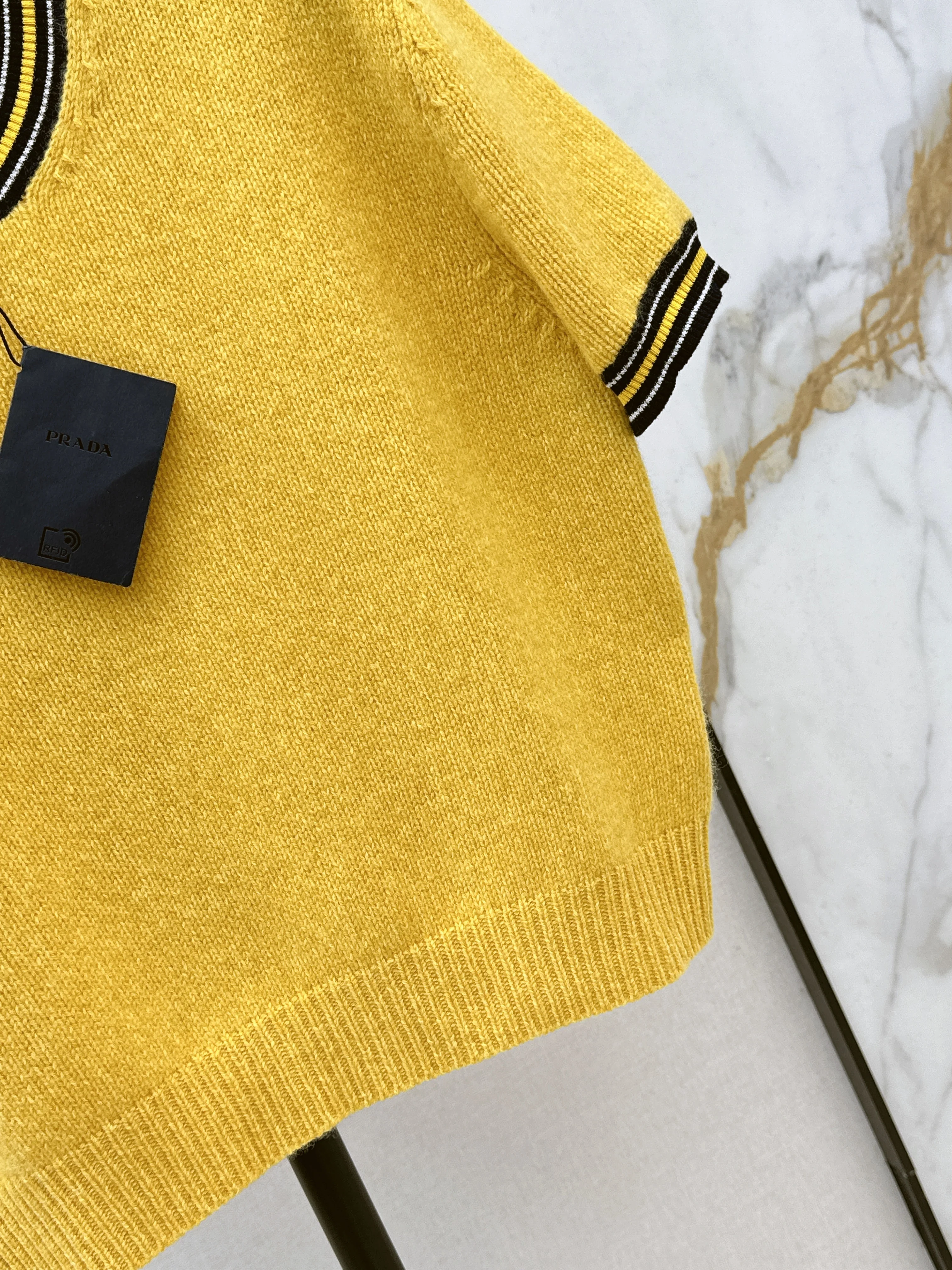 Prad 26ss short sleeve knitted sweater