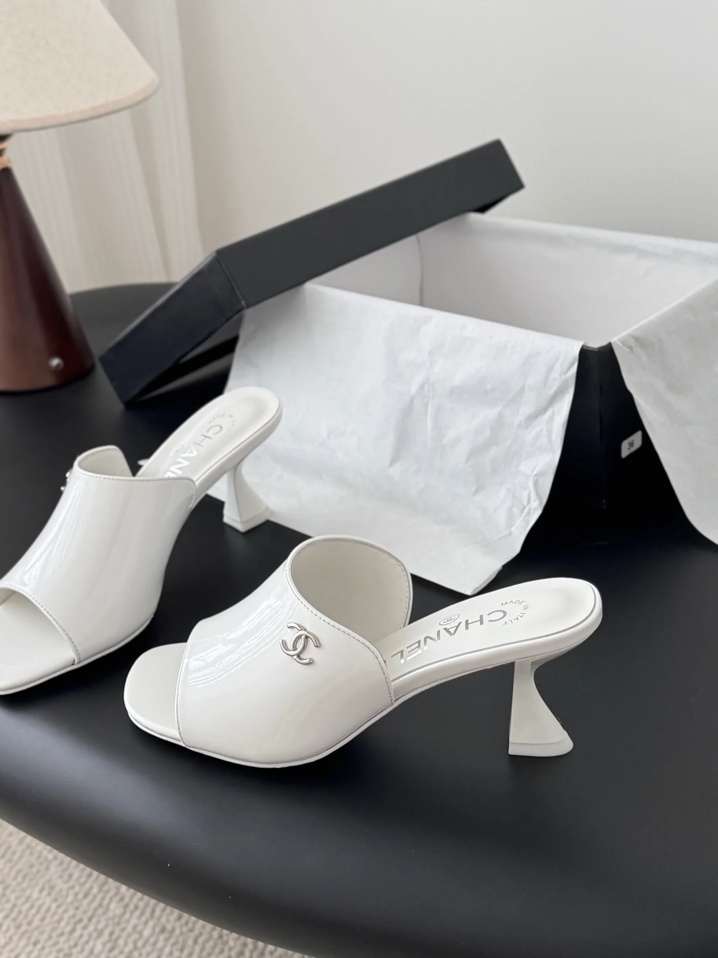 Chan 25fw kitten slides sandals