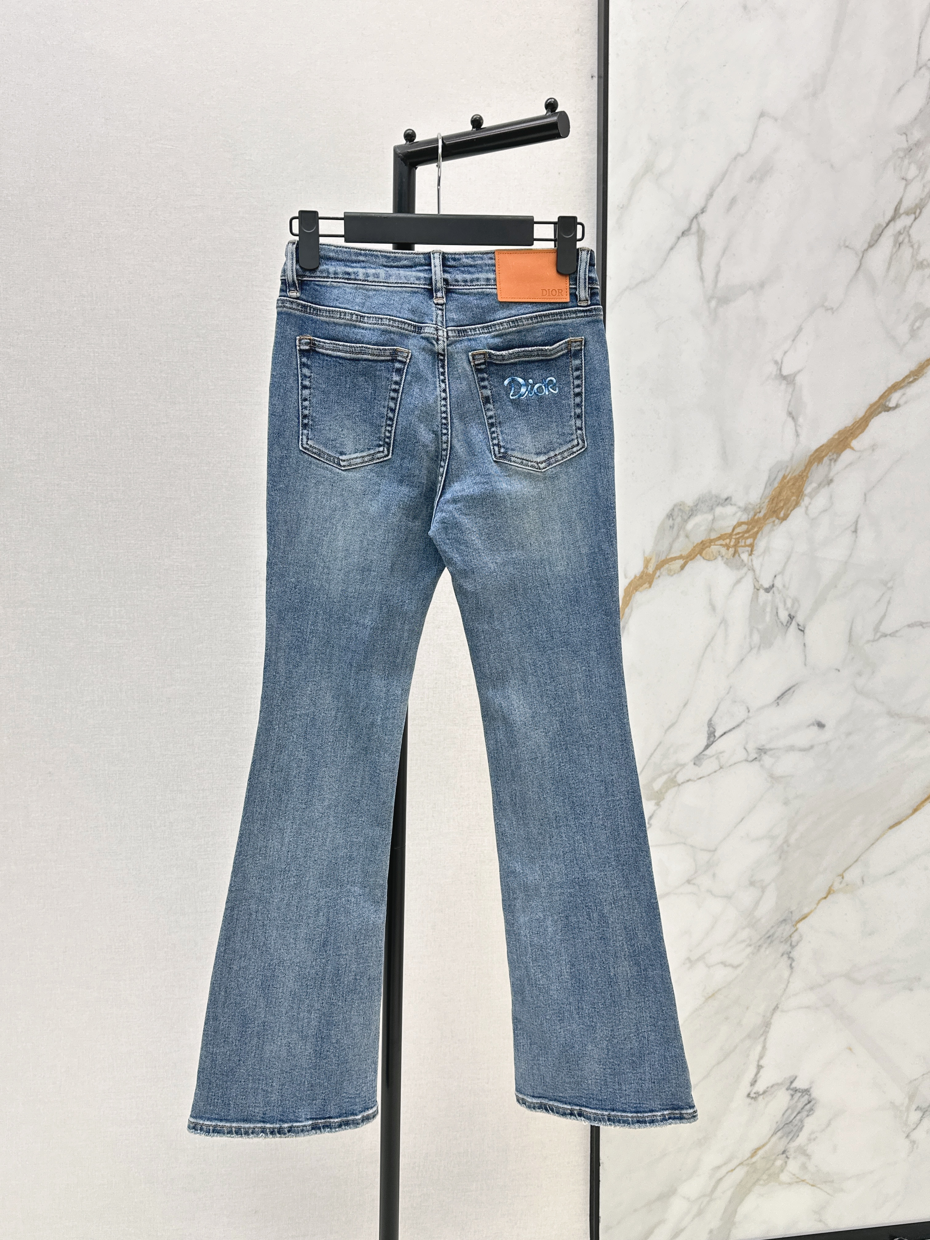 CD 26ss flared jeans