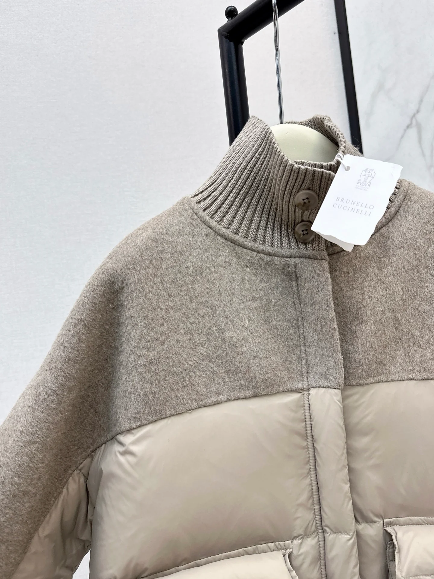 Brun 25fw down jacket