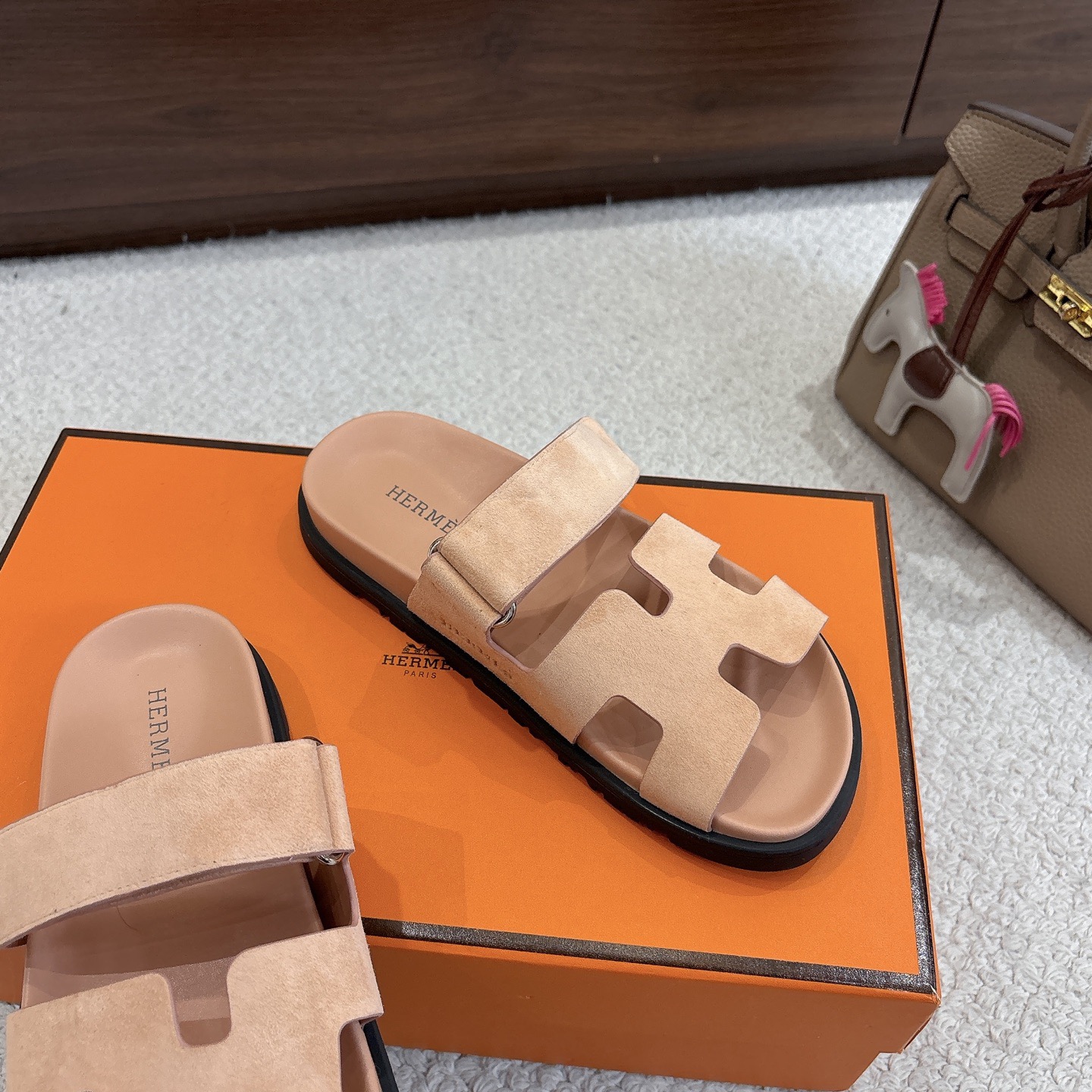 Her 26ss chypre slippers