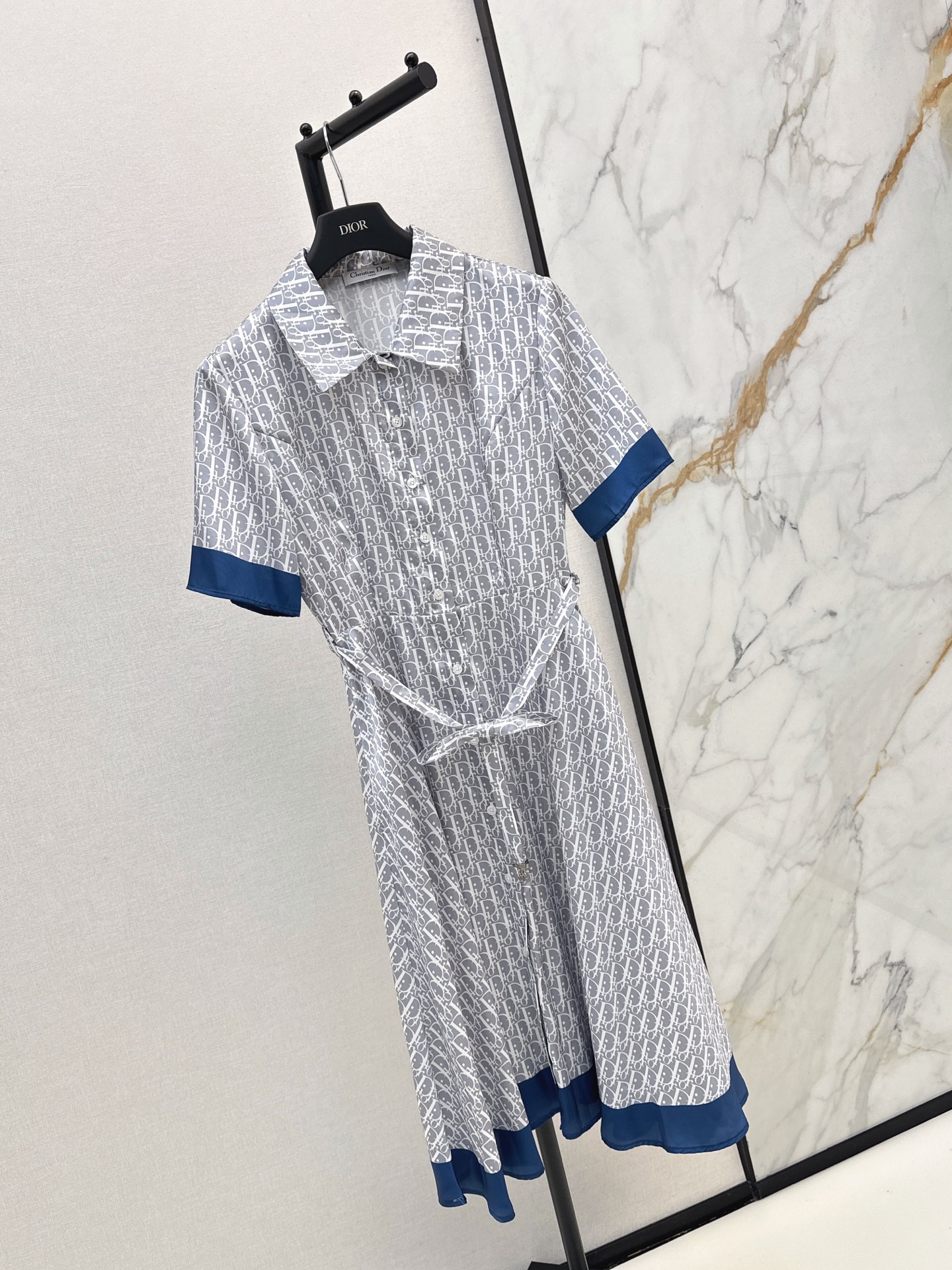 CD 26ss belted shirt dress