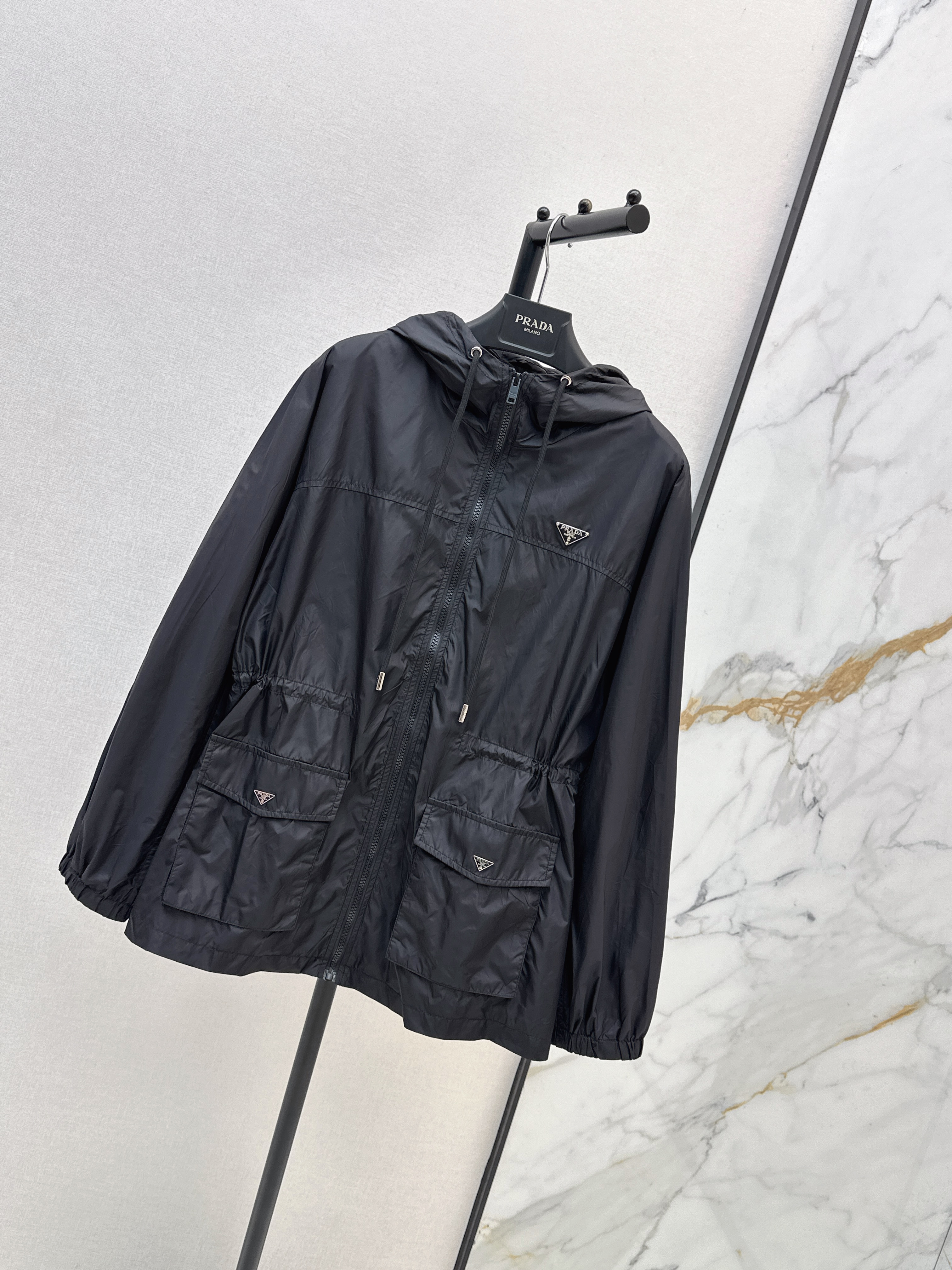 Pra 26SS Hooded Windbreaker Jacket
