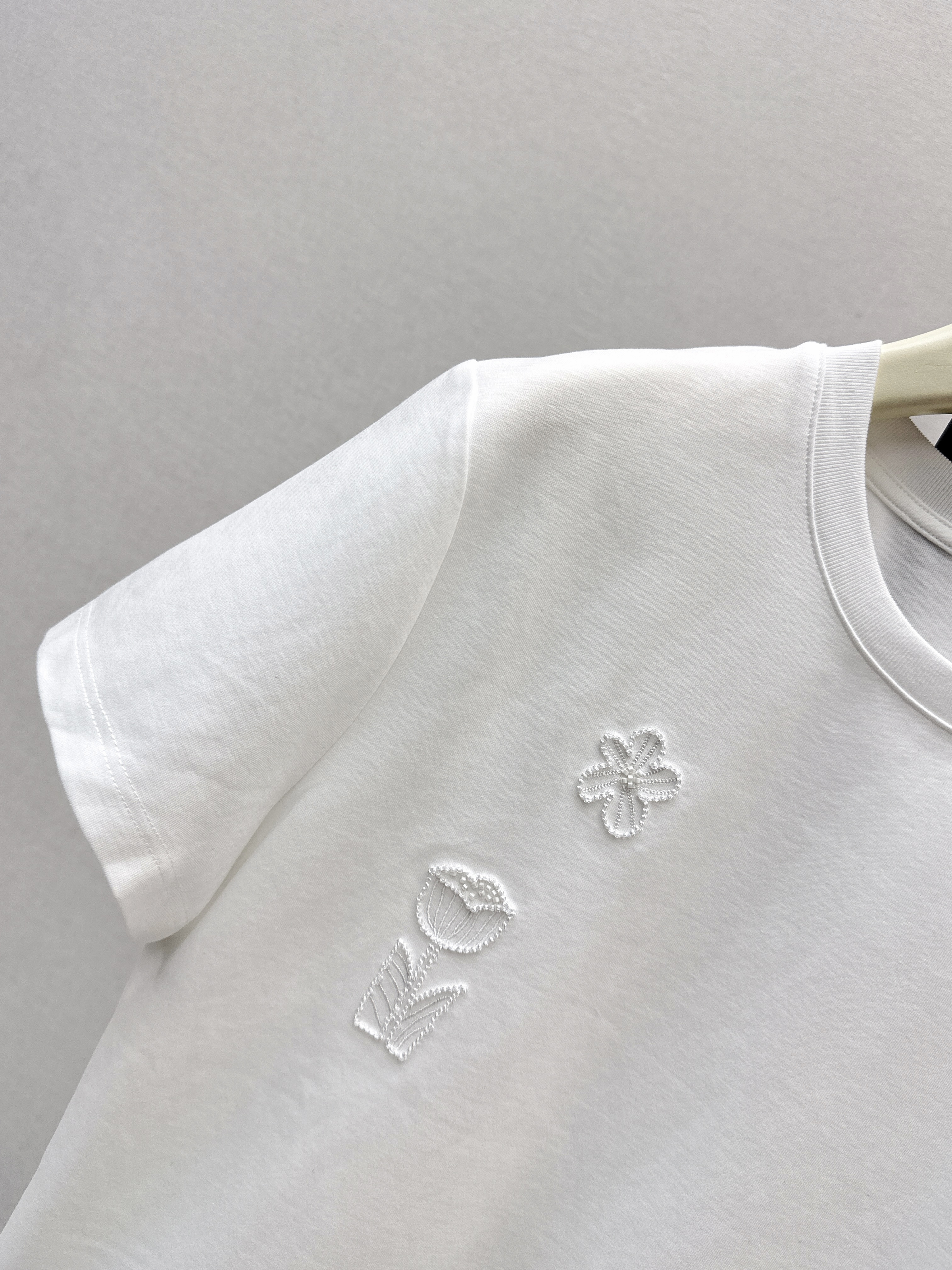 Chan 26ss beading t-shirt