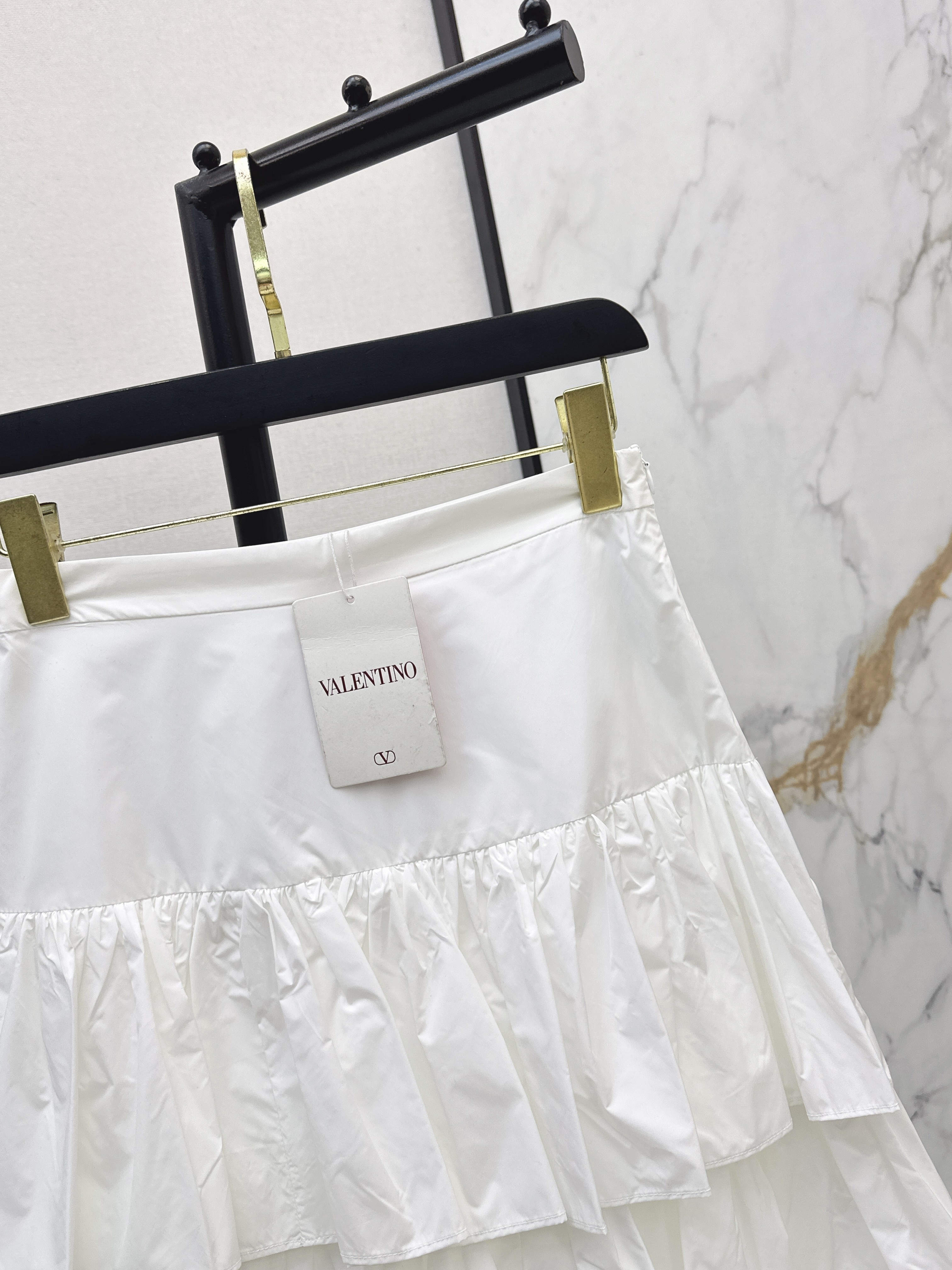 Valen 26ss ruffle layered skirt