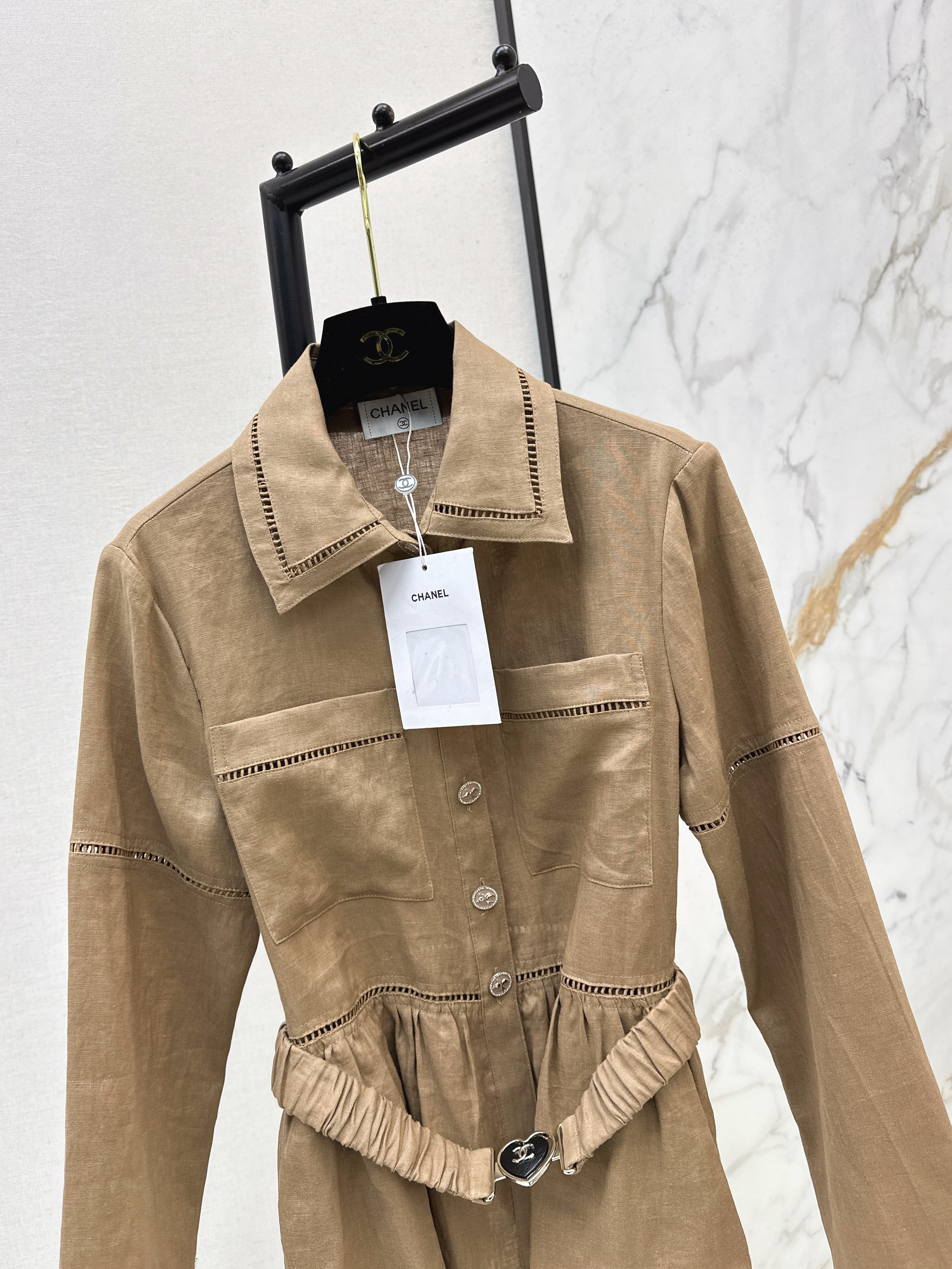 Chan 26ss belted shirt