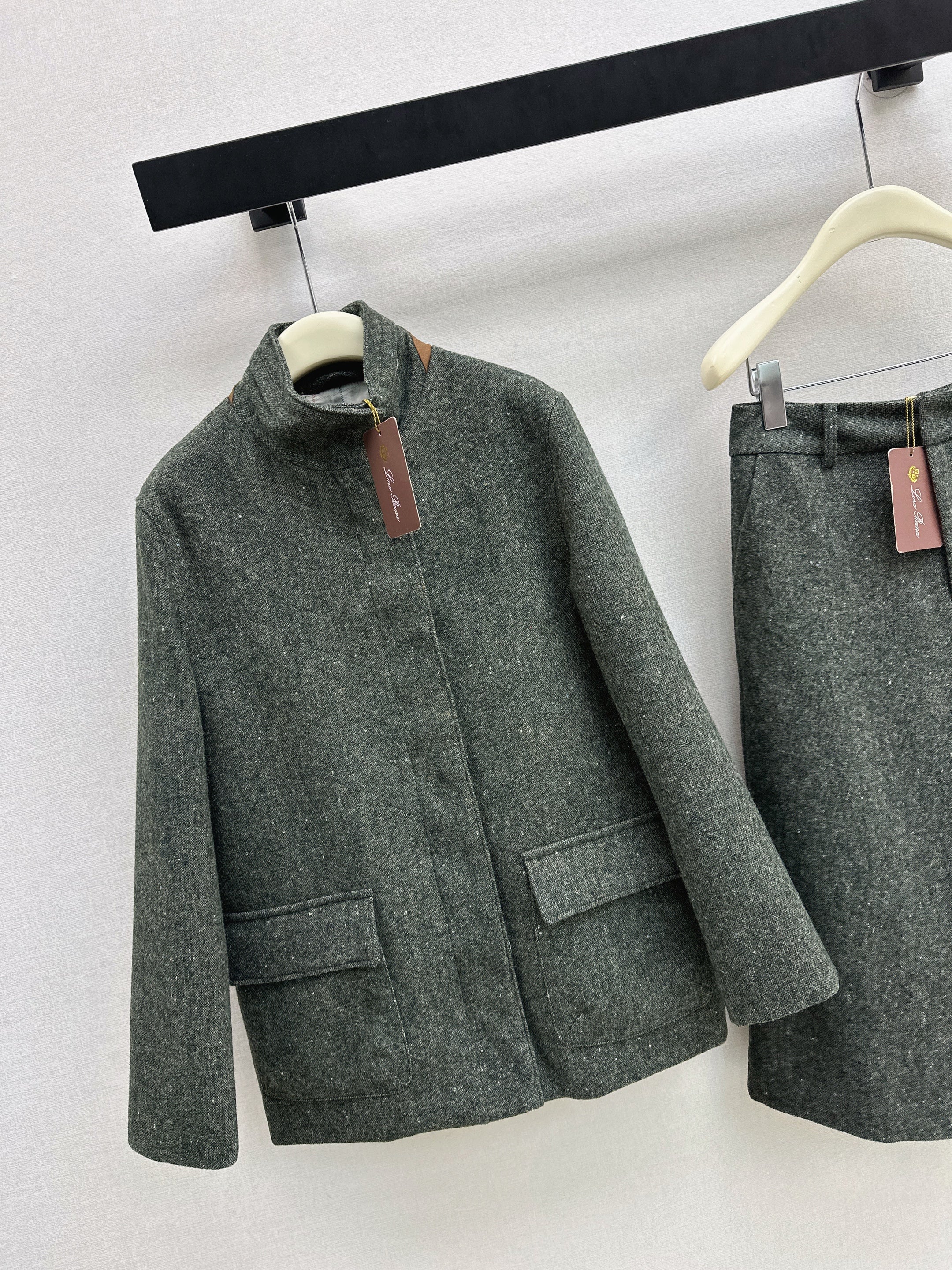 Loro 26ss wool jacket