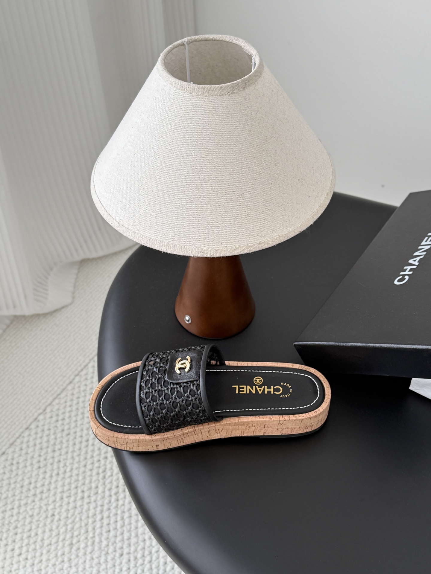 Chan 26C mesh slippers