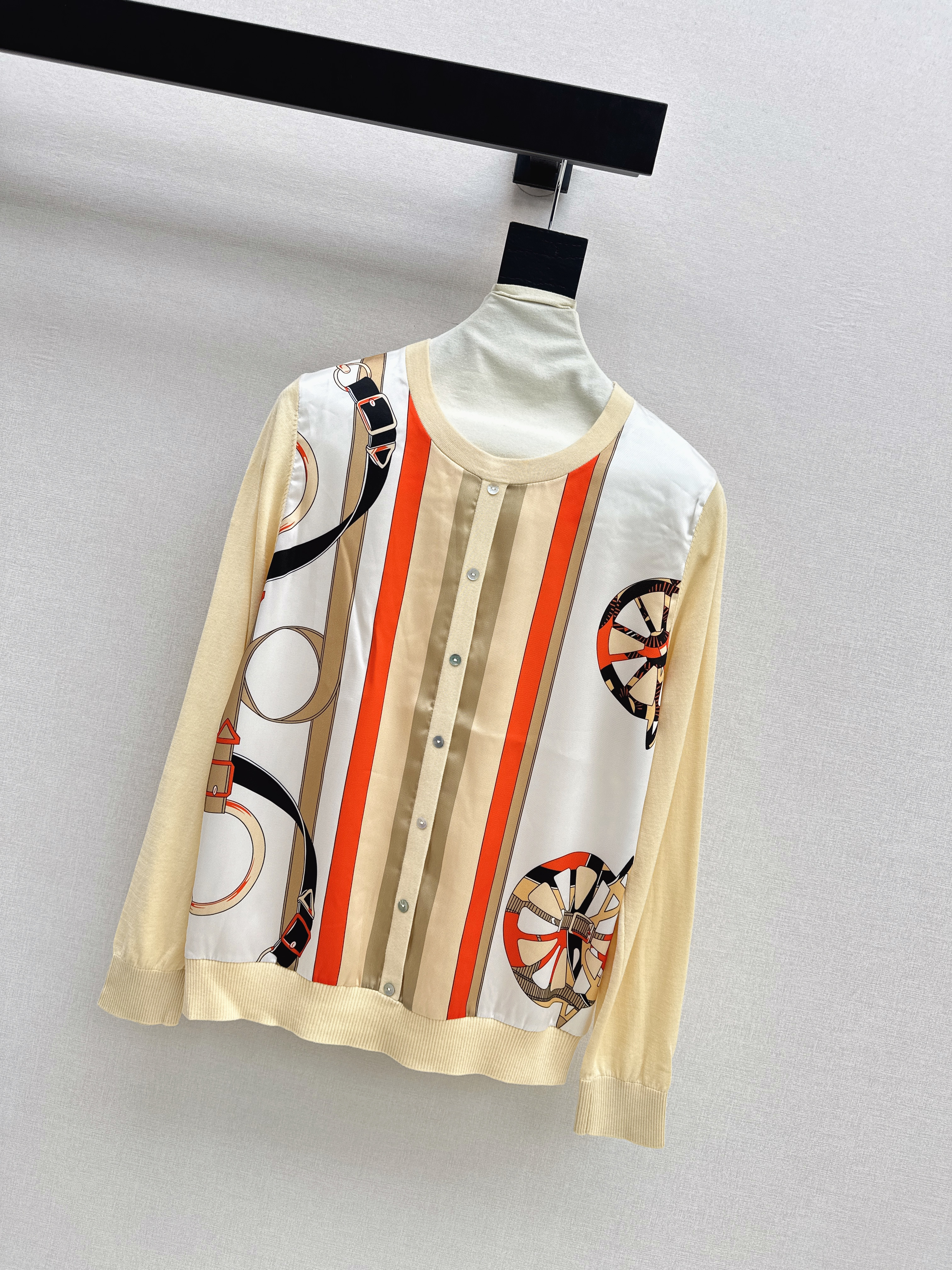 Herm 26ss print knitwear