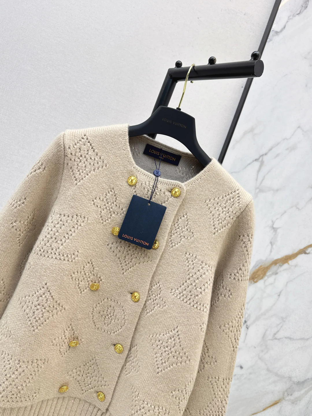 Loui 25fw knit cardigan