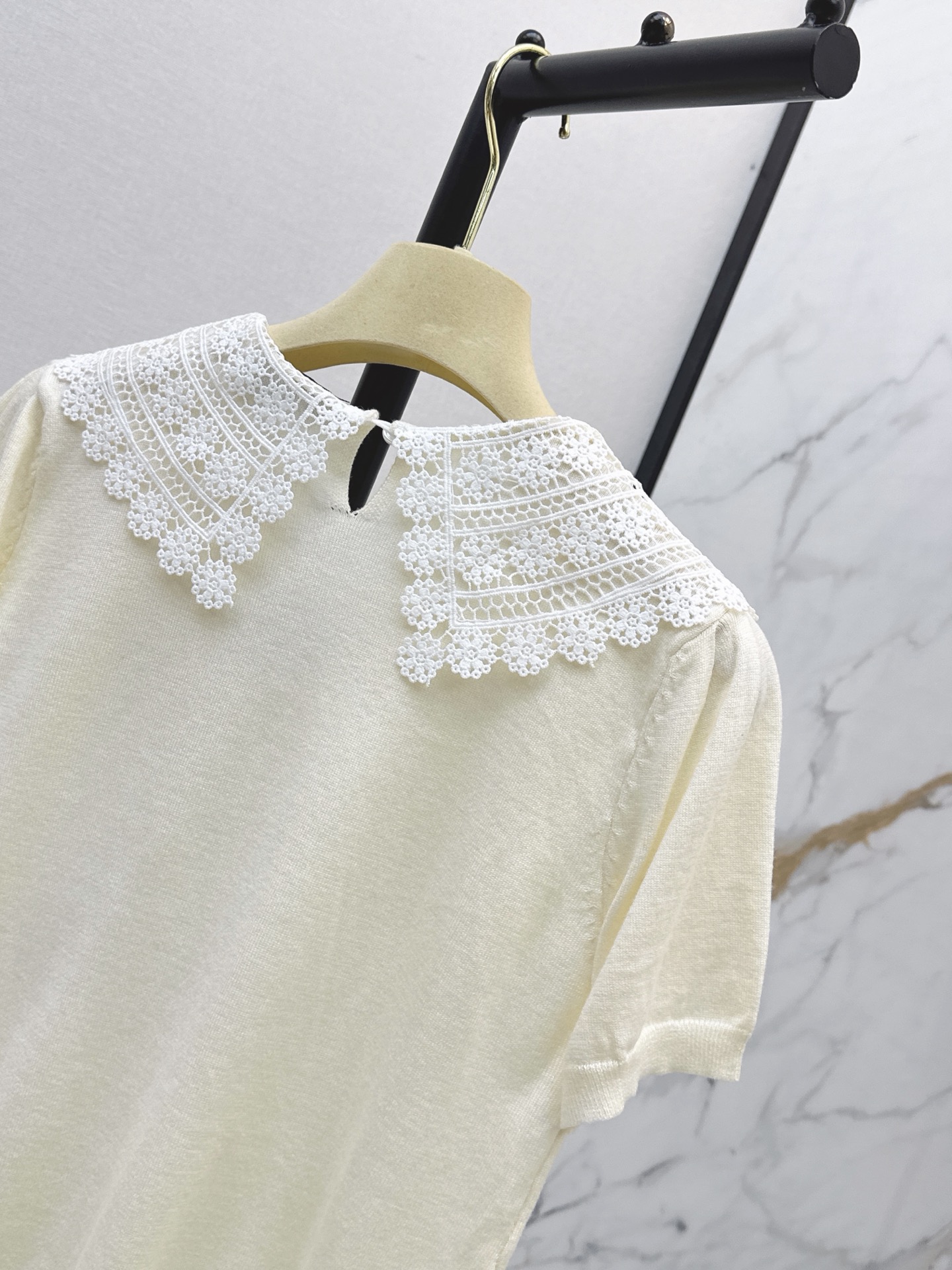 Miu 26ss 2in 1 lace trim knitwear