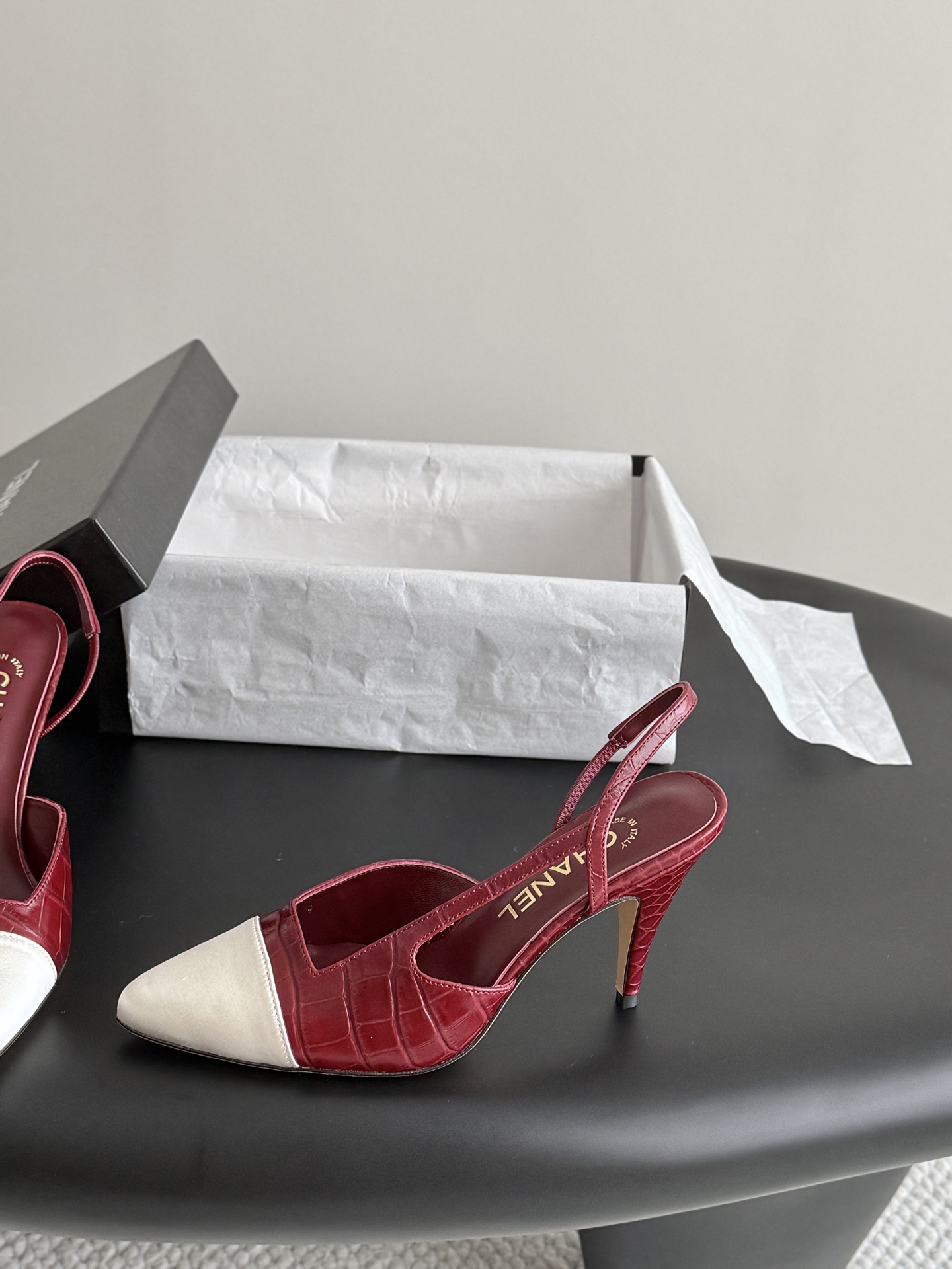 Chan 26A slingback heel