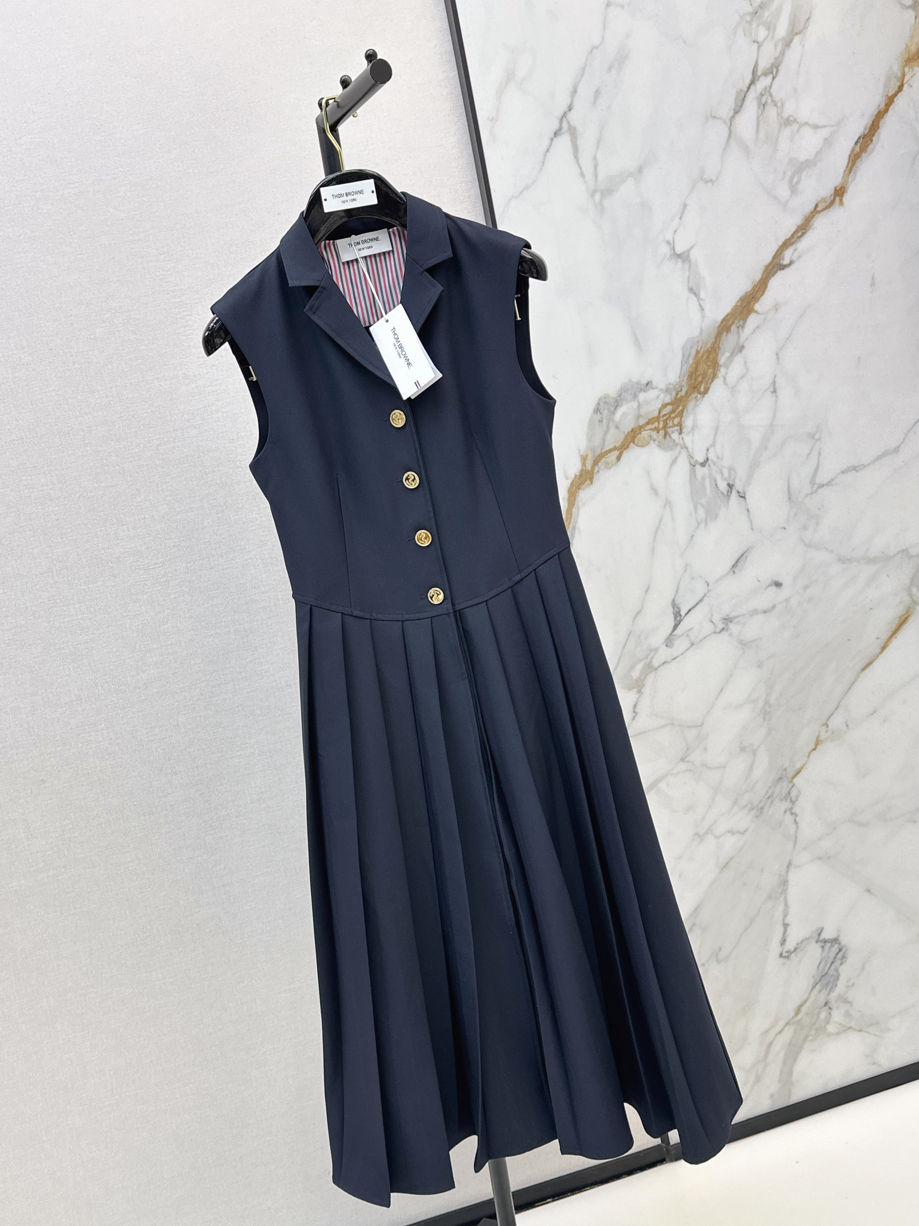 Thom 26ss sleeveless dress