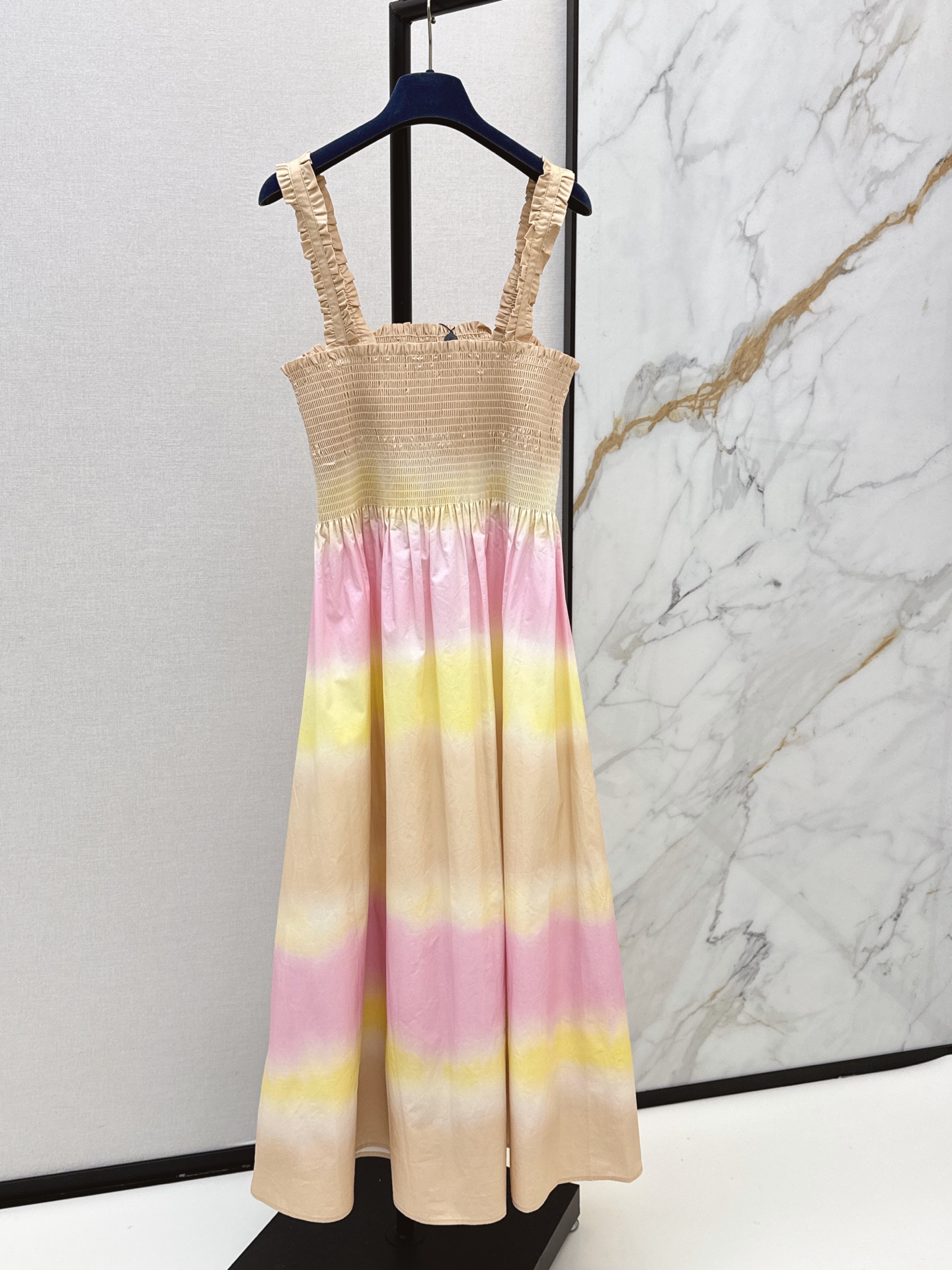 Loui 26ss gradient slip dress