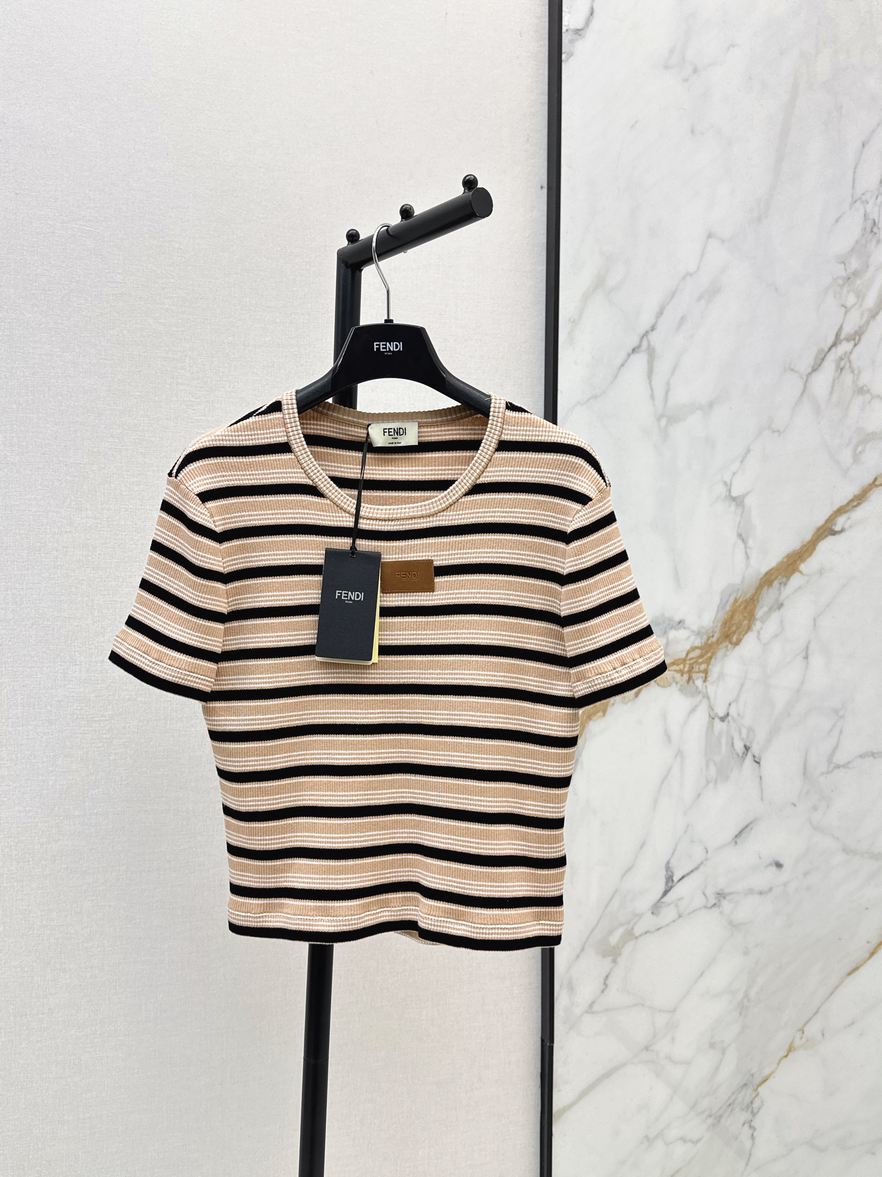 Fend 26ss stripe t-shirt
