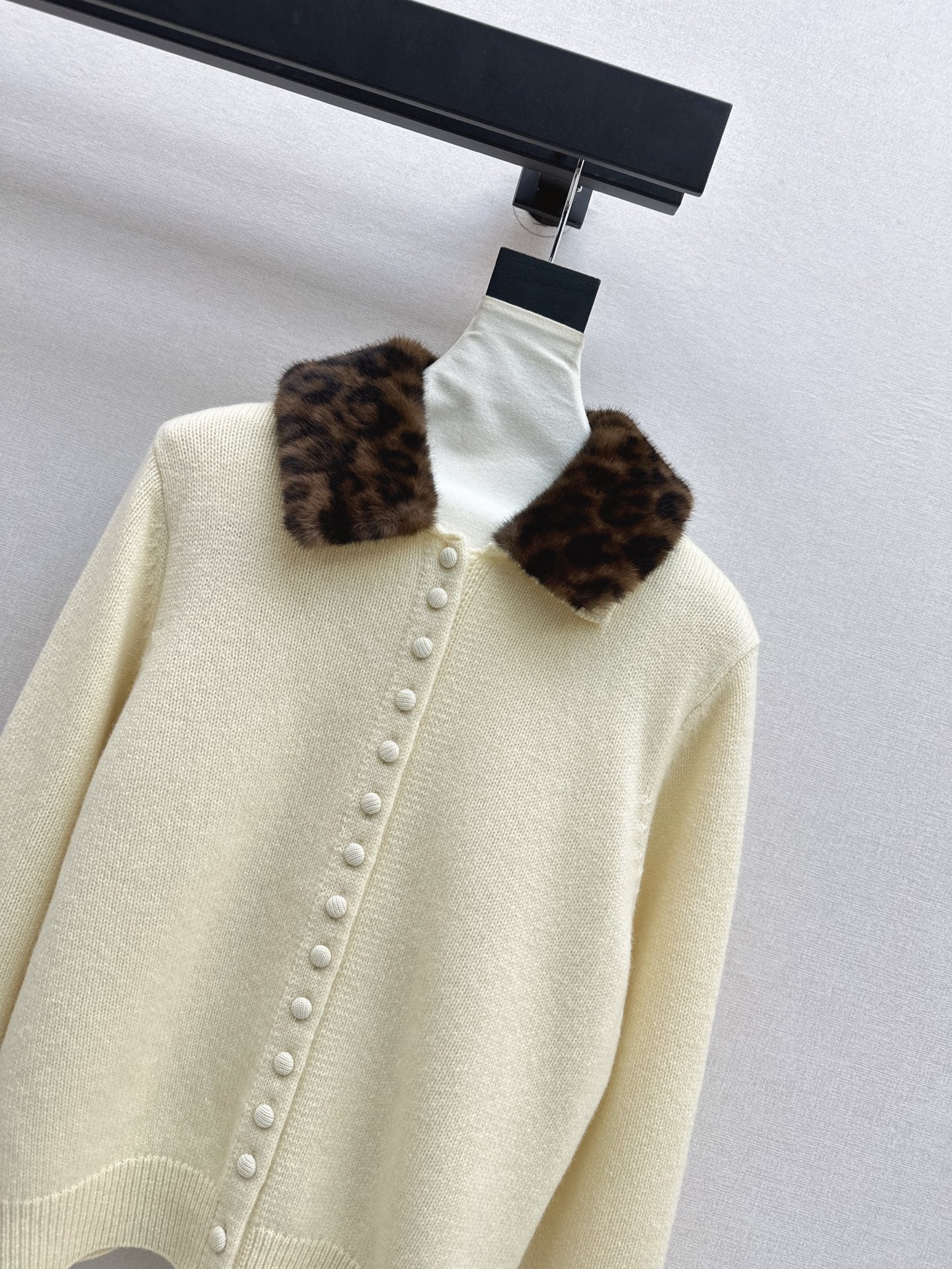 Miu 25fw wool cardigan