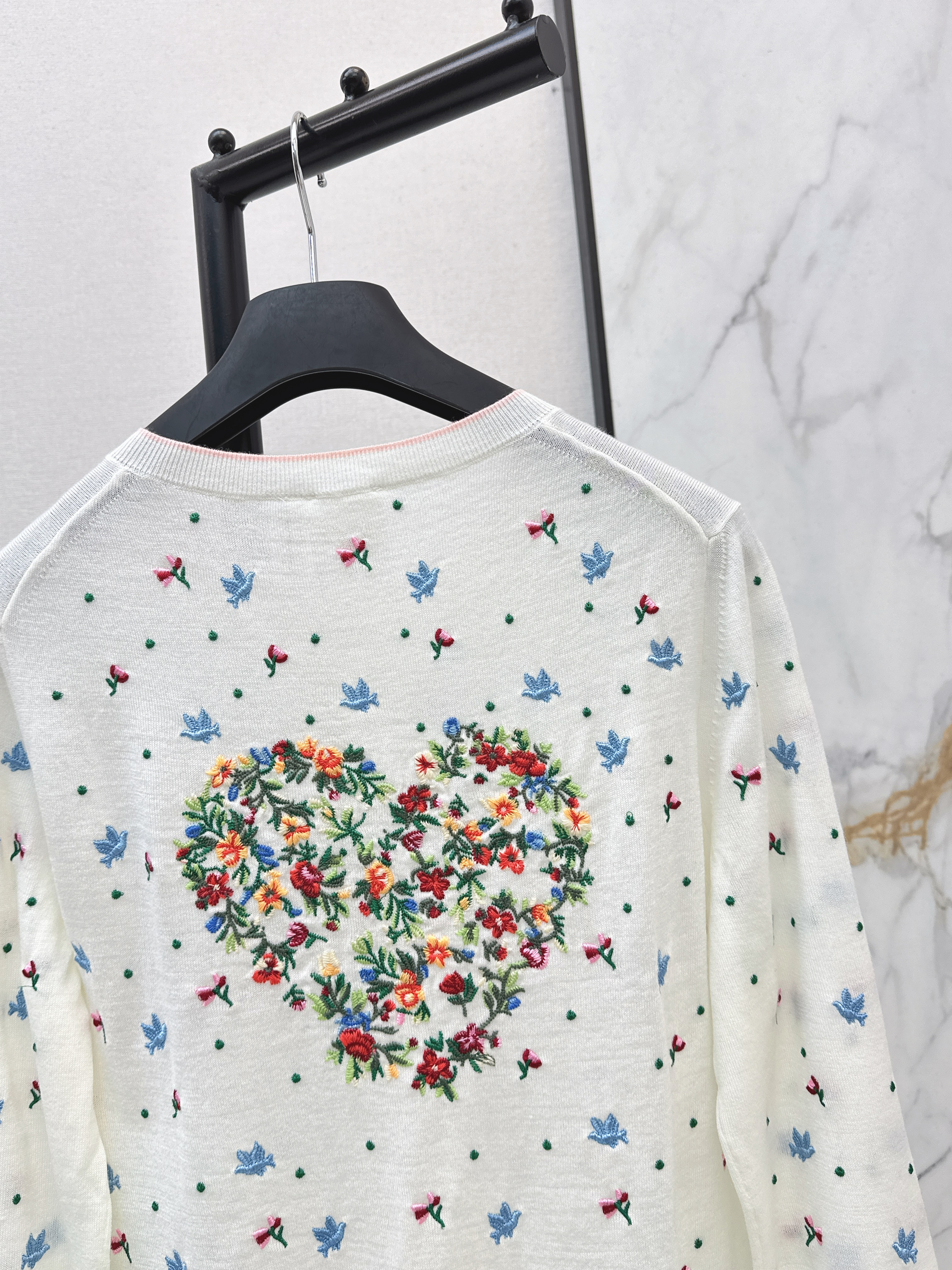 CD 26ss embroidery knit cardigan