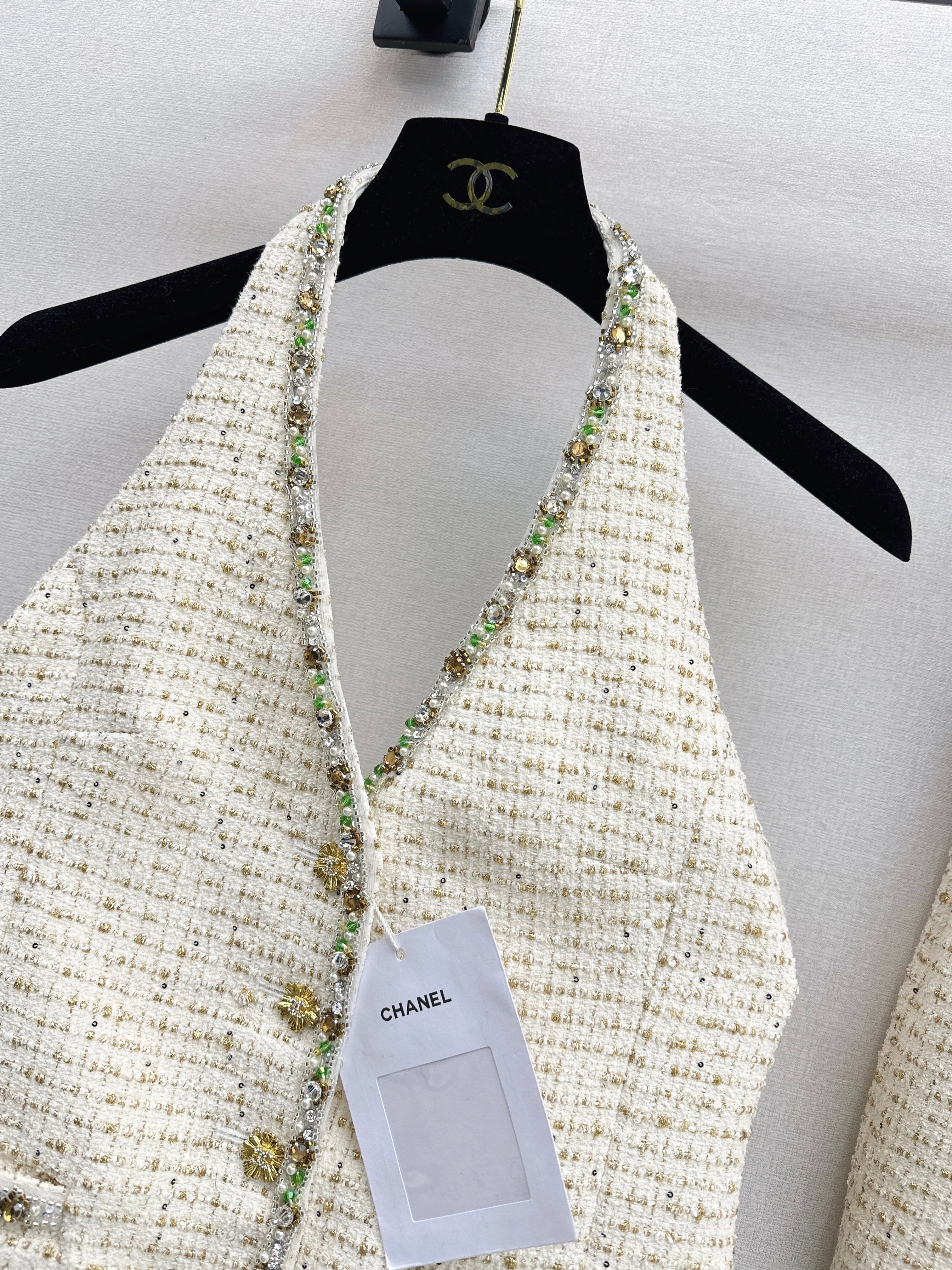 Chan 26ss rhinestone cropped halter vest