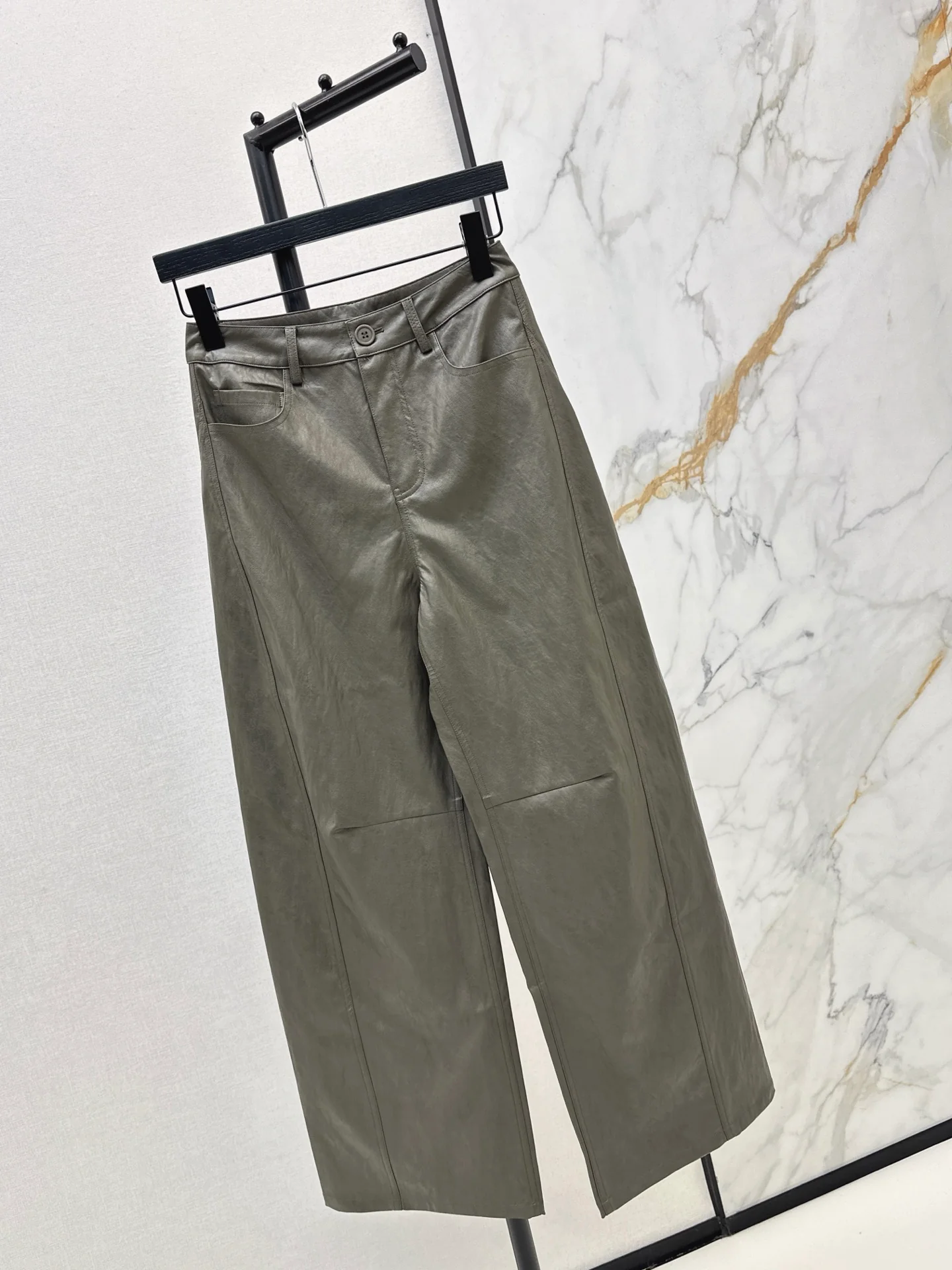 Row 25fw leather pants