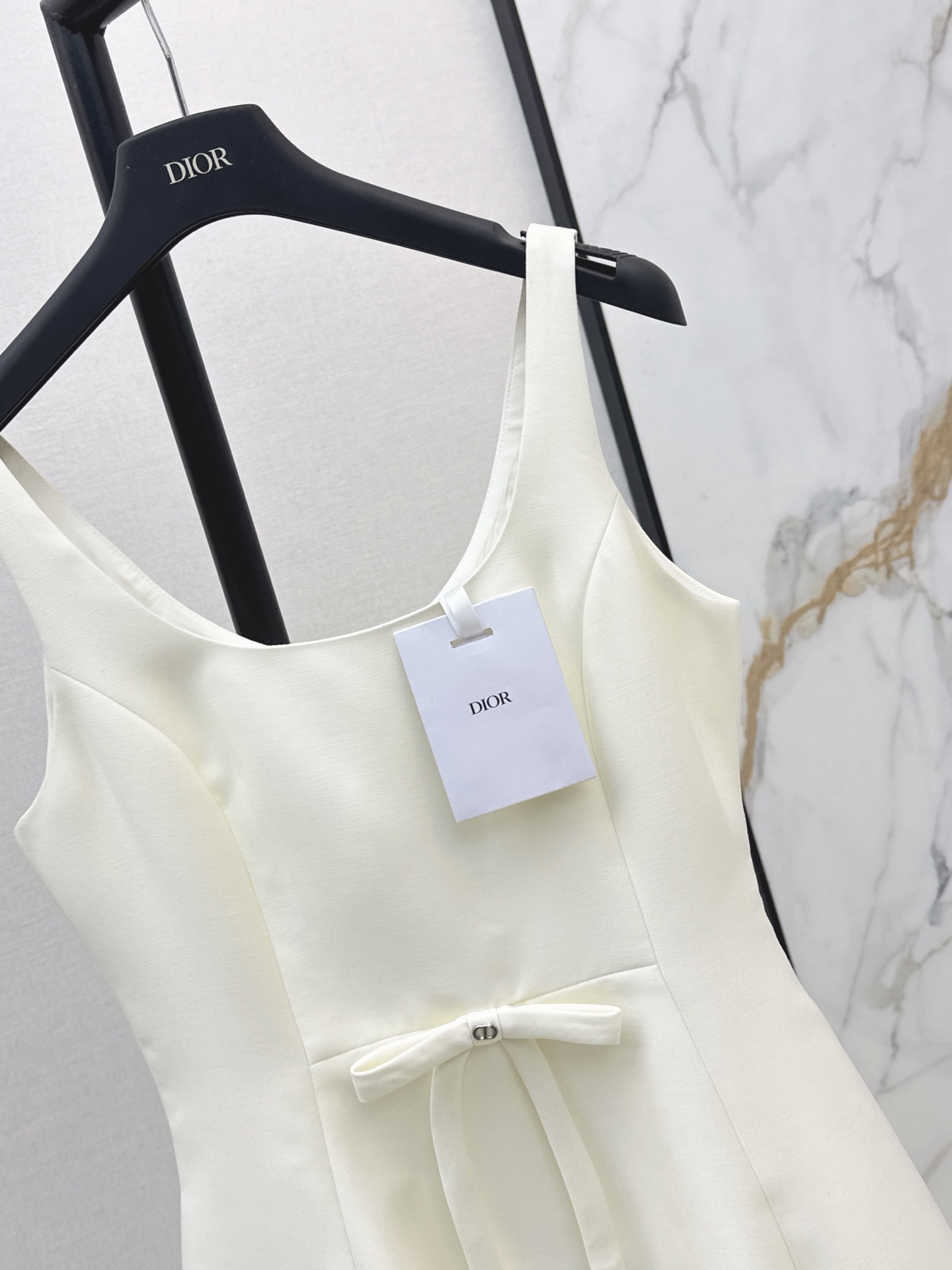 CD 26ss bow slip dress