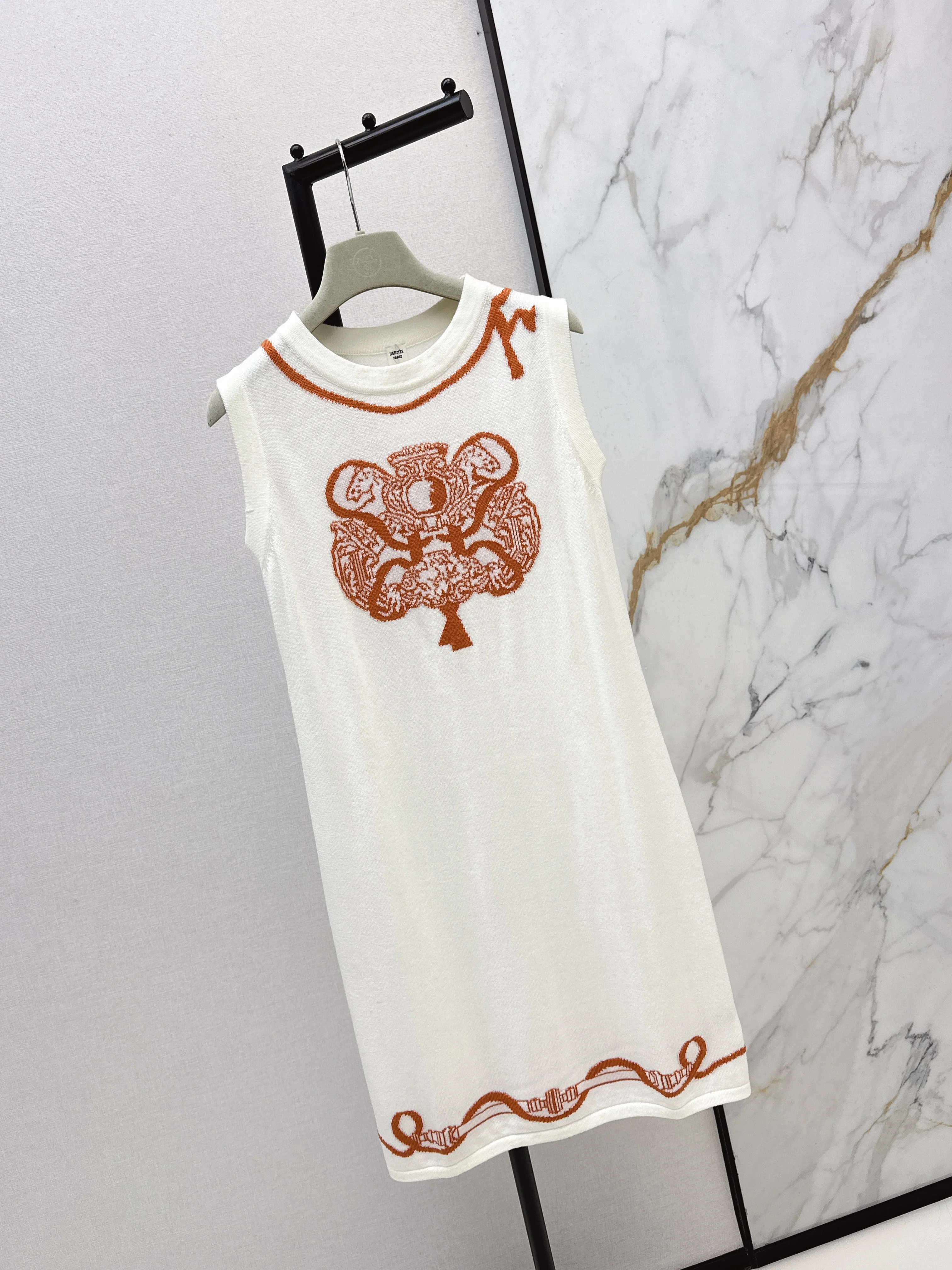 Herm 26ss jacquard sleeveless dress