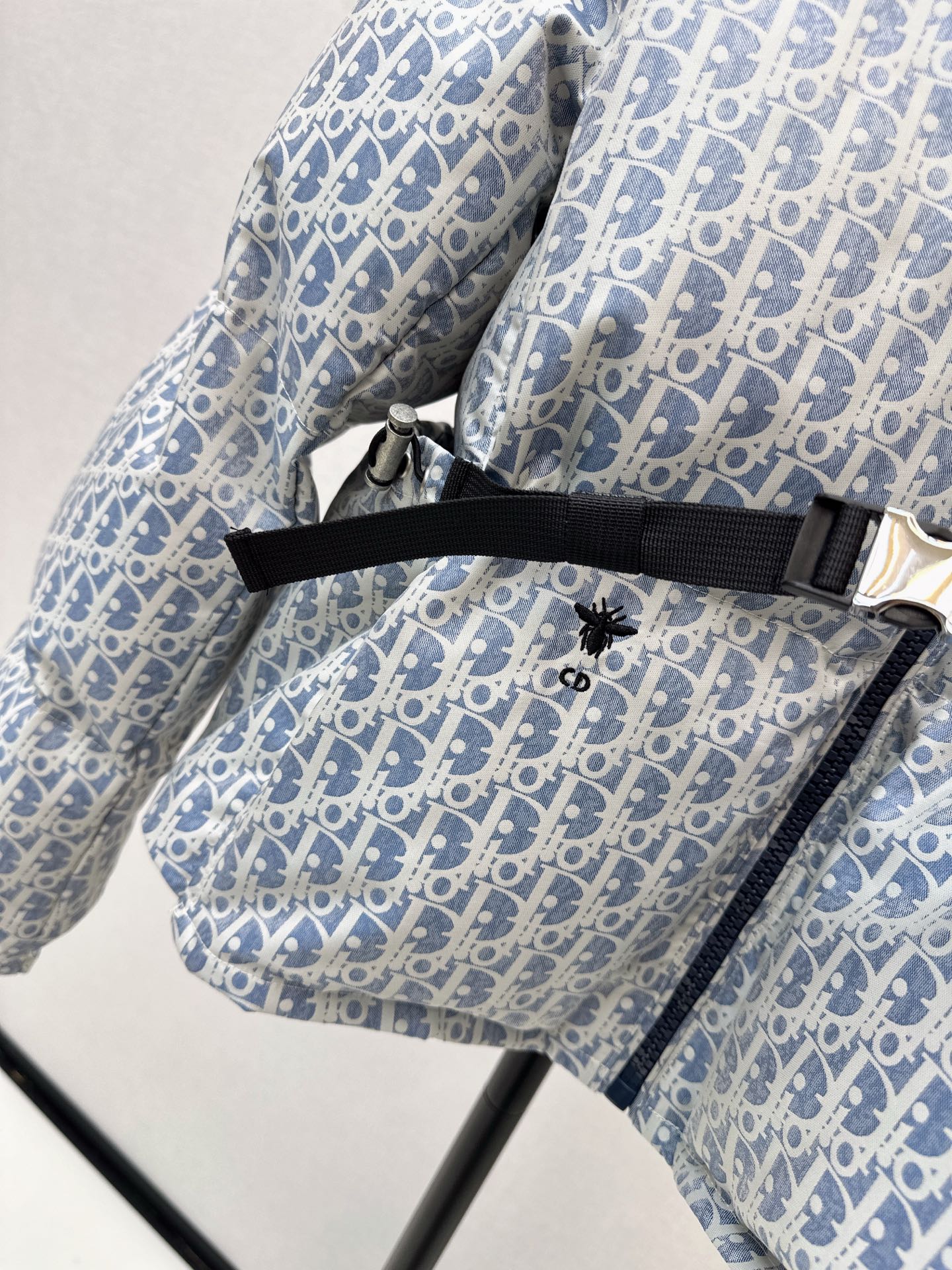 CD 25fw hooded puffer jackets