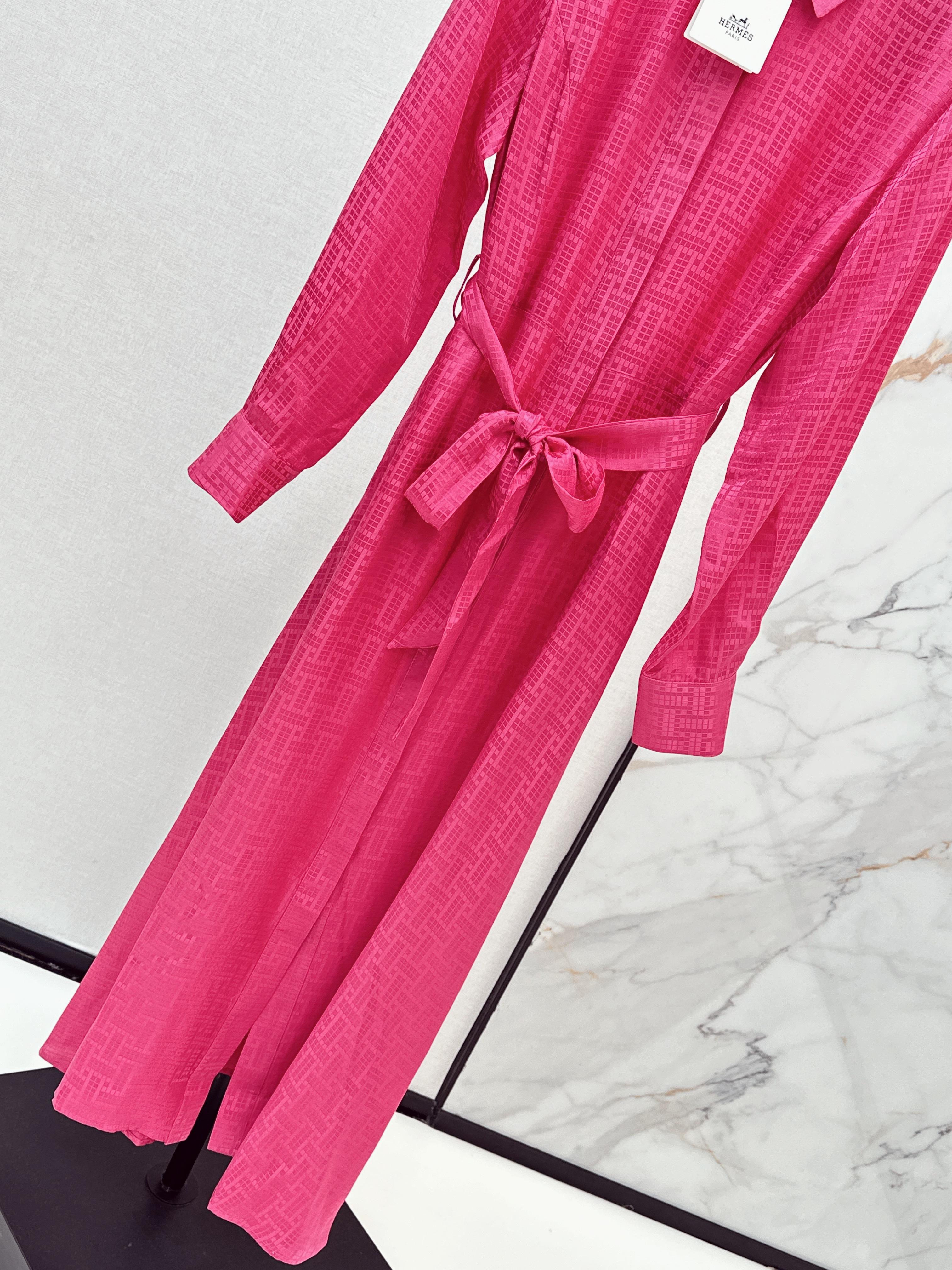 Her 26ss jacquard silk dress