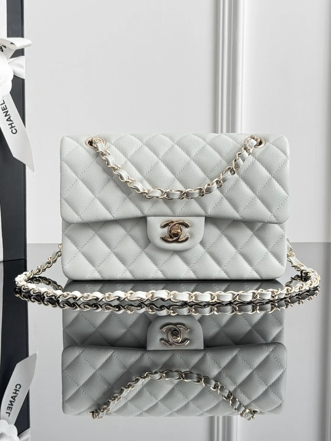 Chan cf23 chain shoulder bag