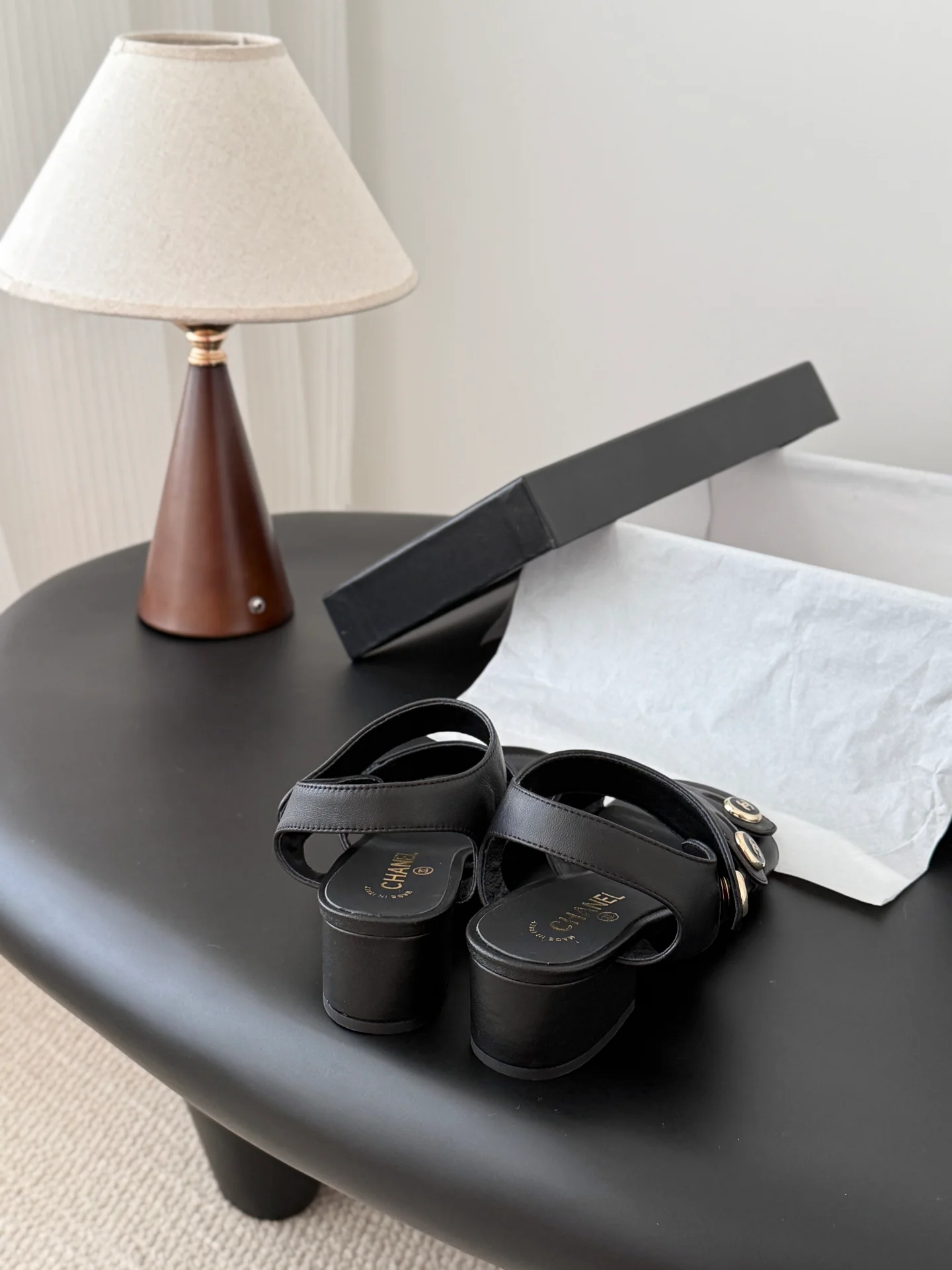 Chan 26ss sandals