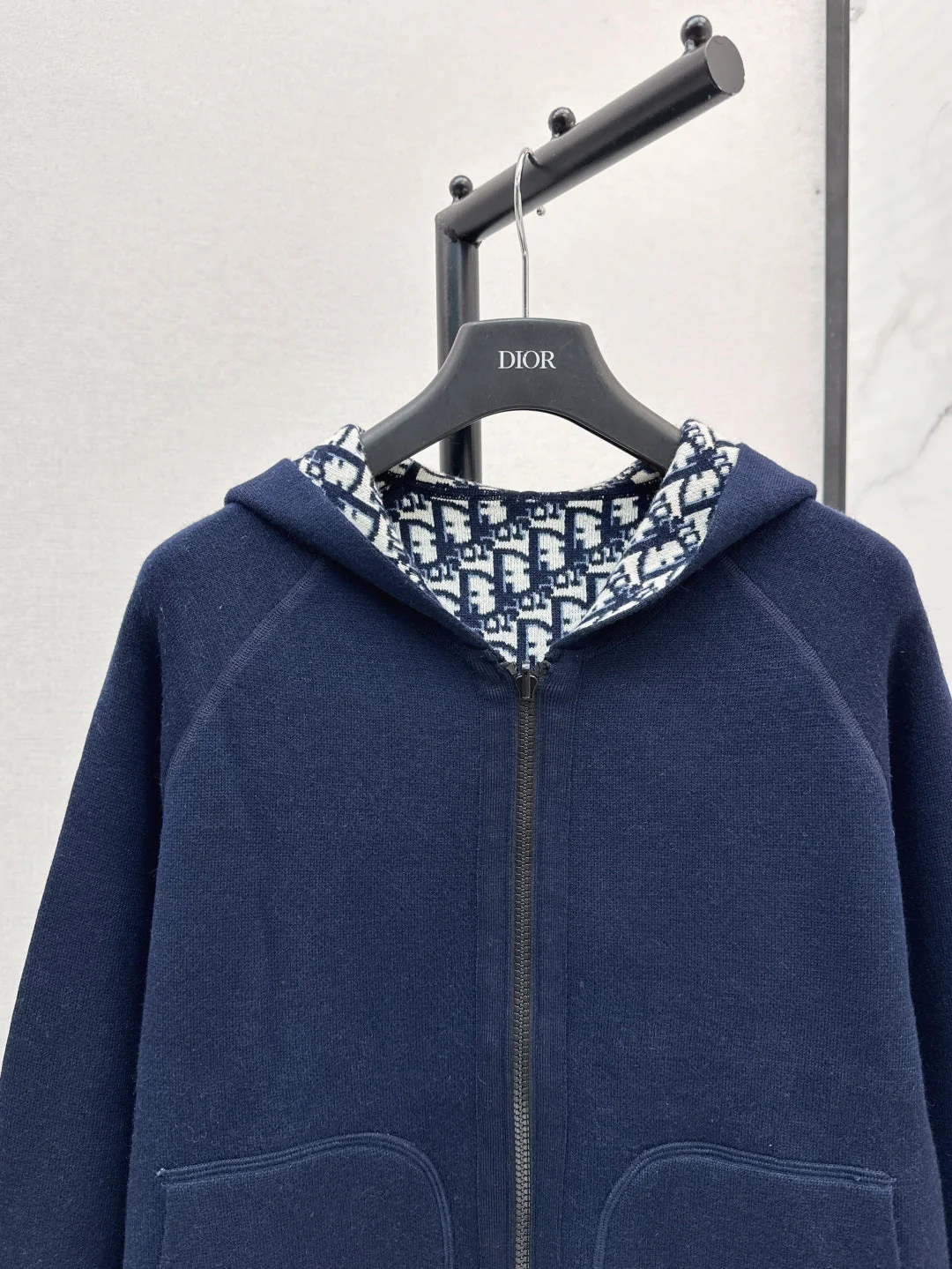 CD 25fw reversible jacket