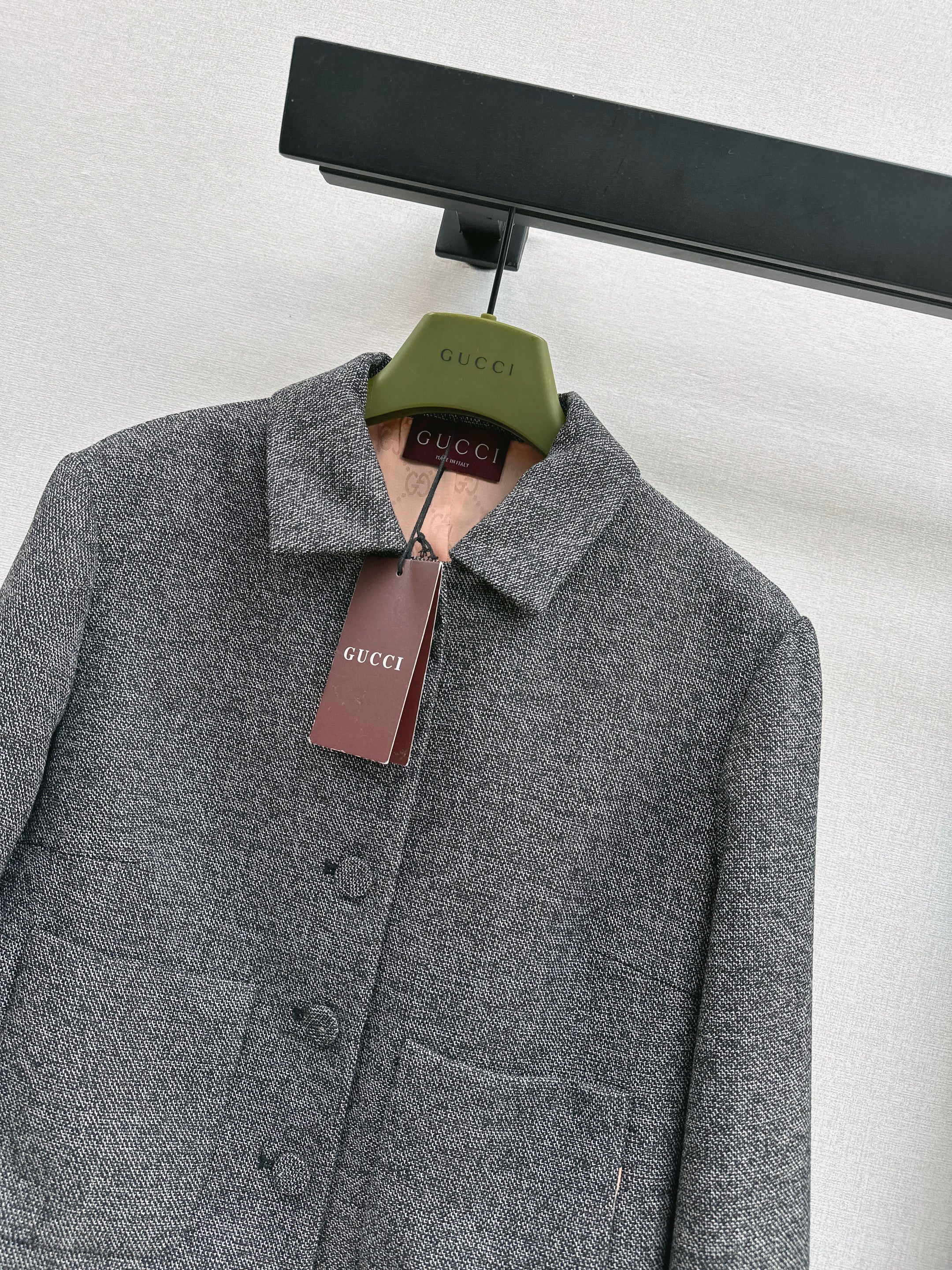 Gucc 26ss turn down jacket