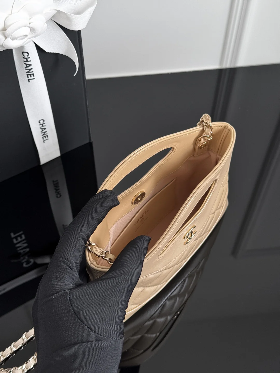 Chan 31 nano chain bags