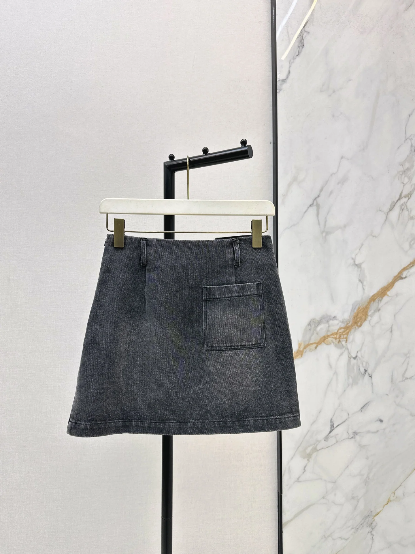 Loe 26ss denim skirts