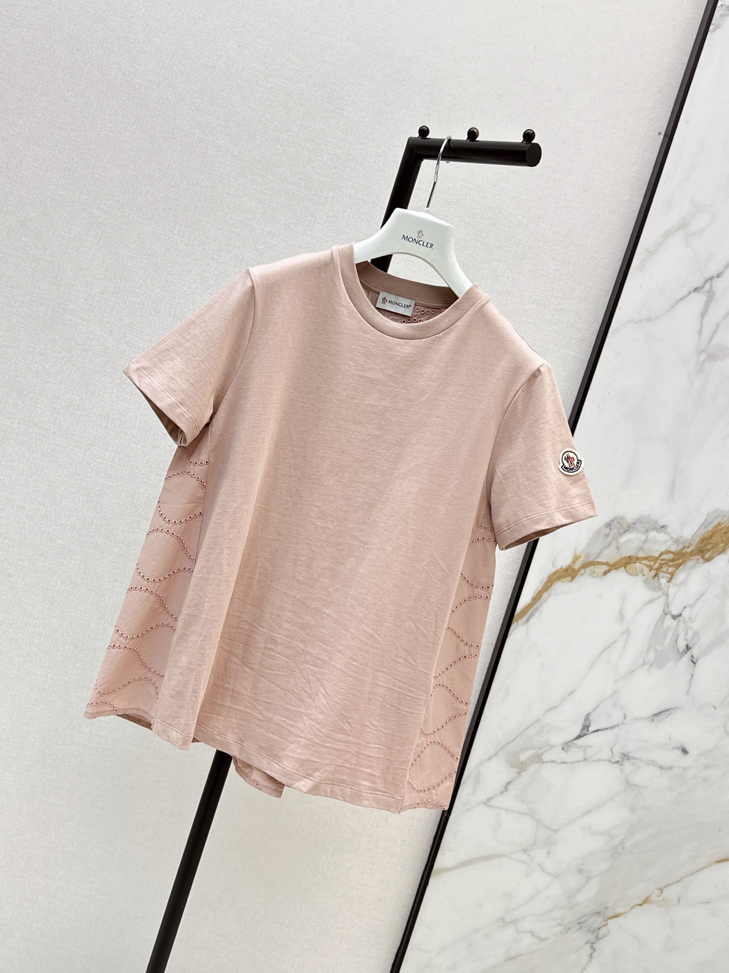 Monc 26ss embroidert t-shirt