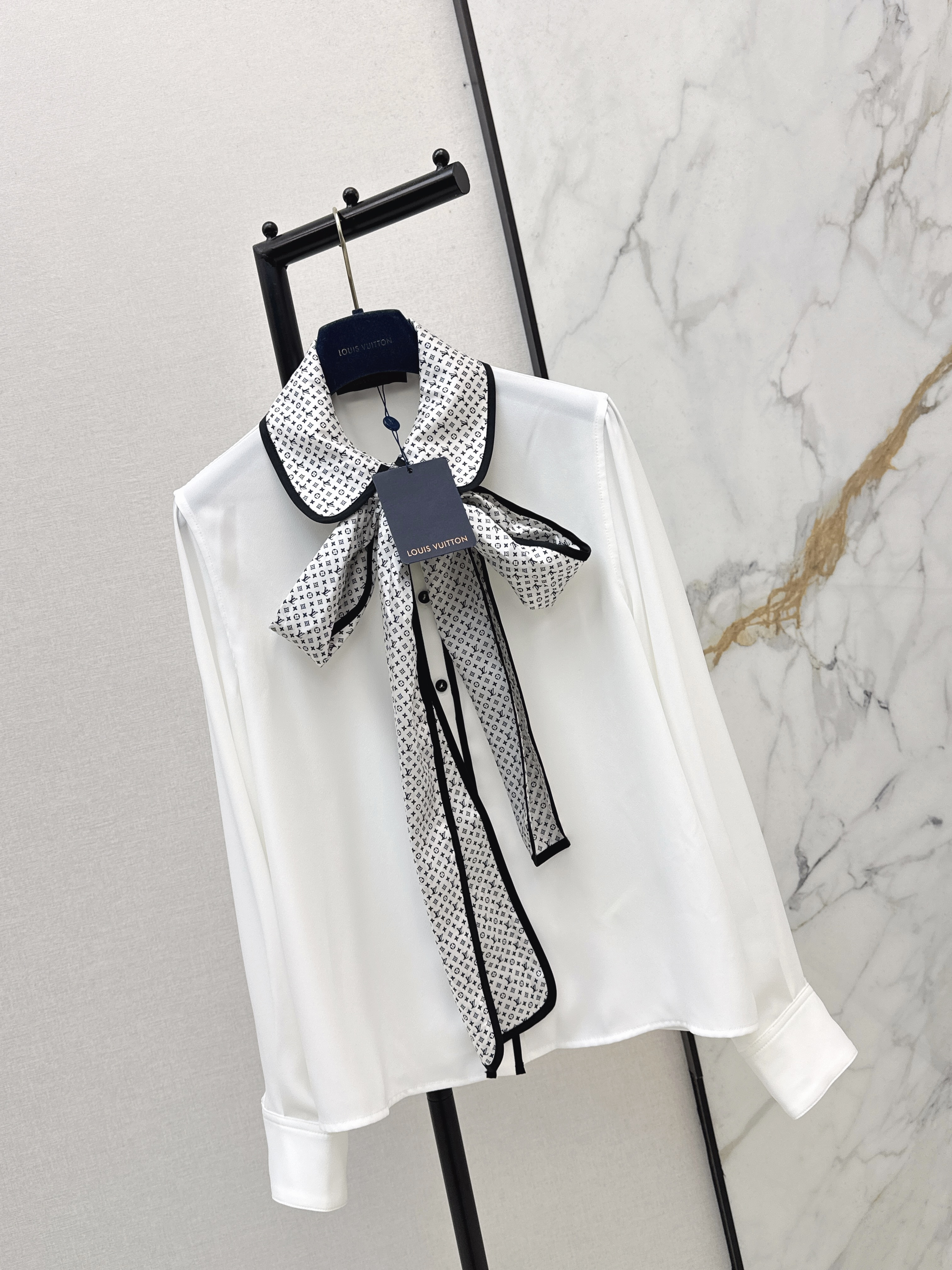 Loui 26ss ribbon shirt
