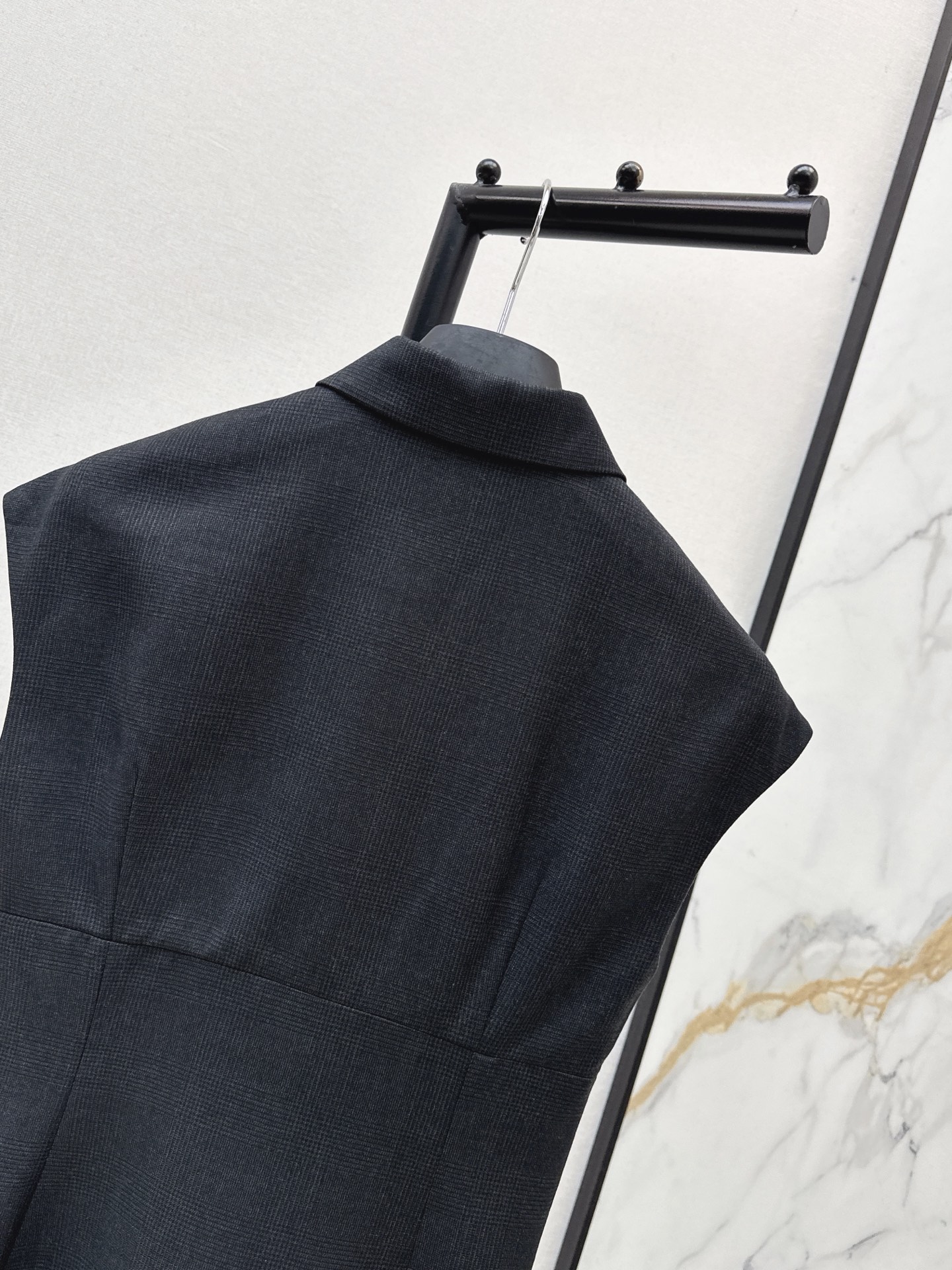 CD 26ss sleeveless shirt dress