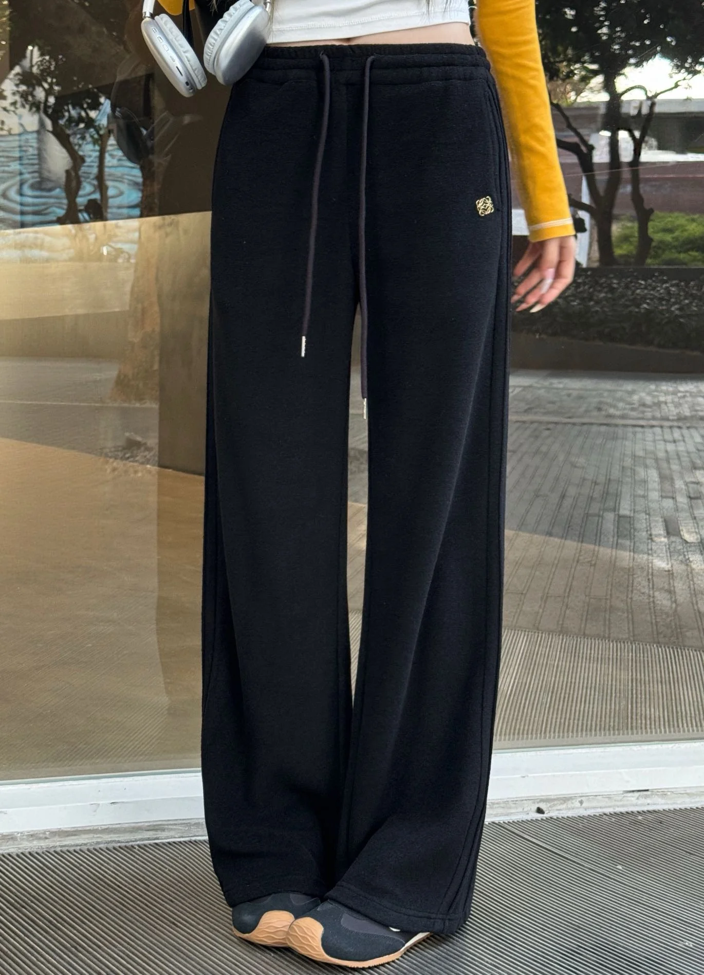 Loe 25fw wide pants