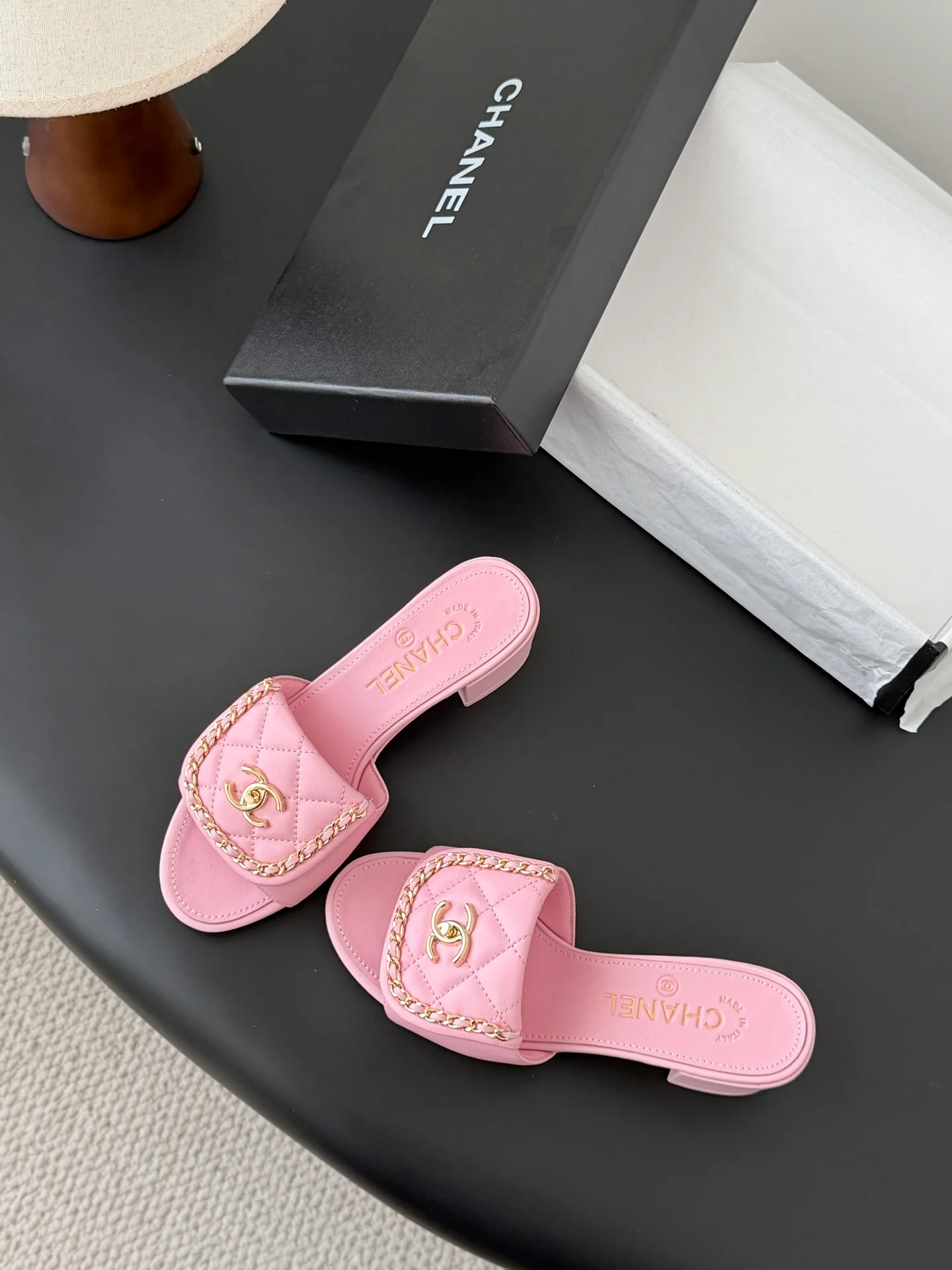 Chan 26ss chunky sandals