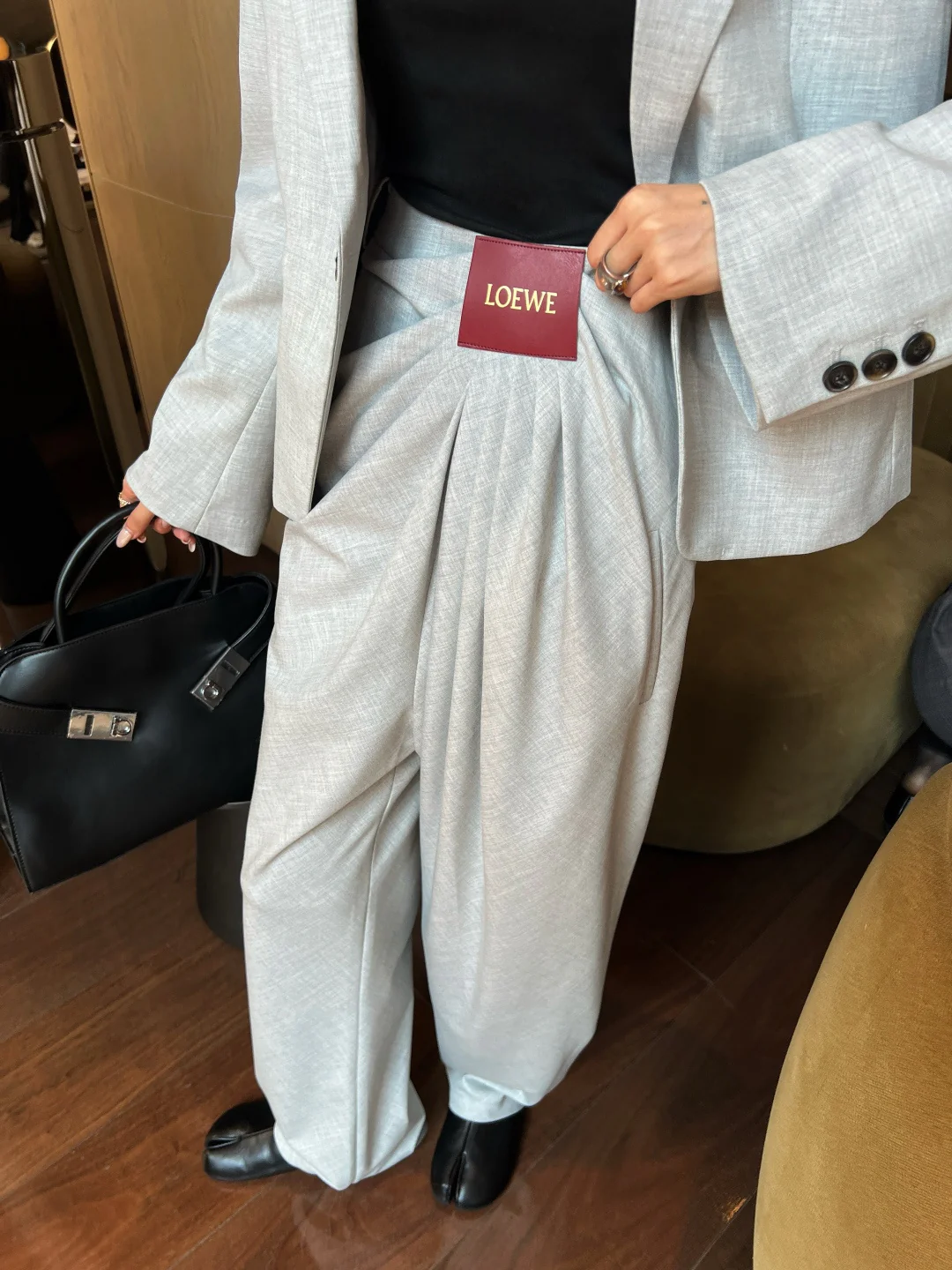 Loe 26ss folds high-waist pants suits