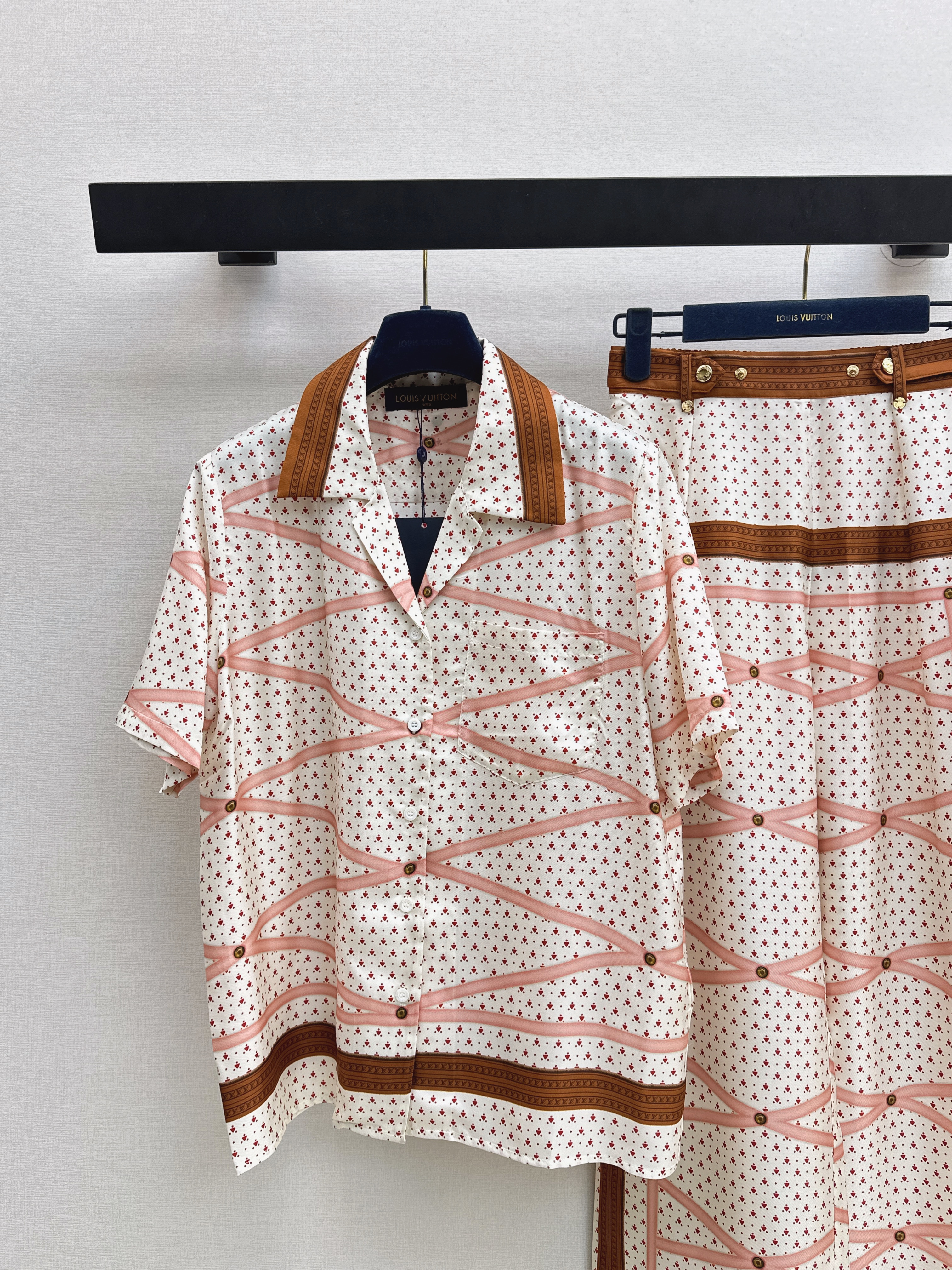 Loui 26ss print silk outfit sets