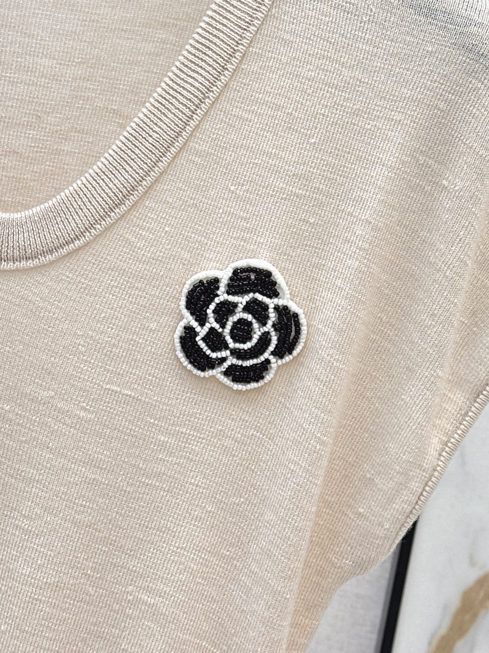 Chan 26ss 3d flower t-shirt
