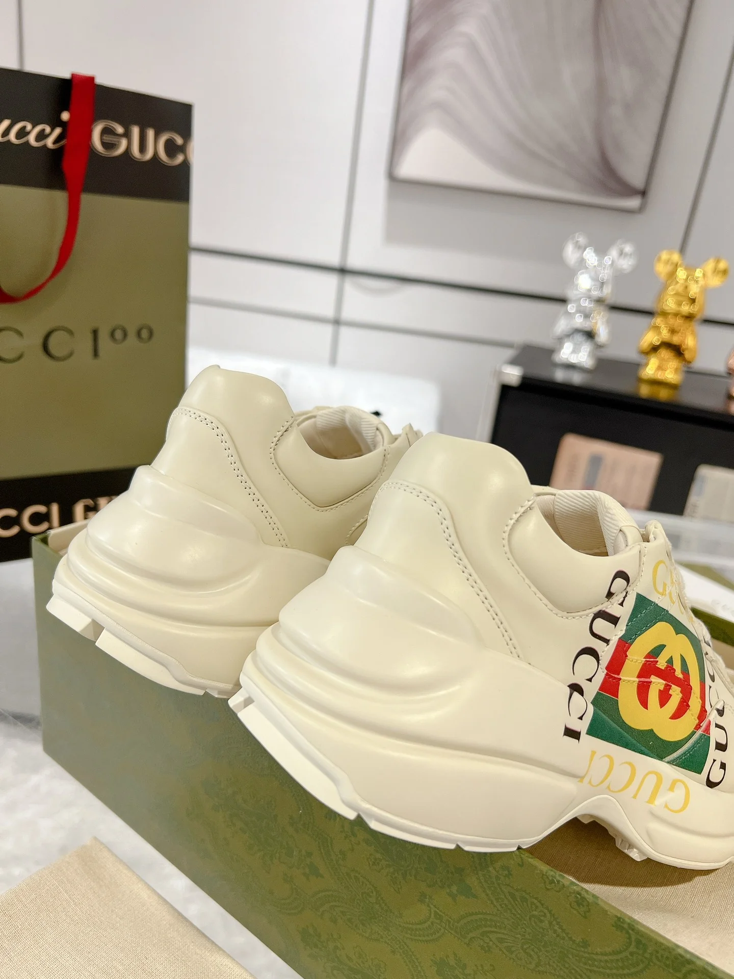 Gucc 25fw dad's shoes
