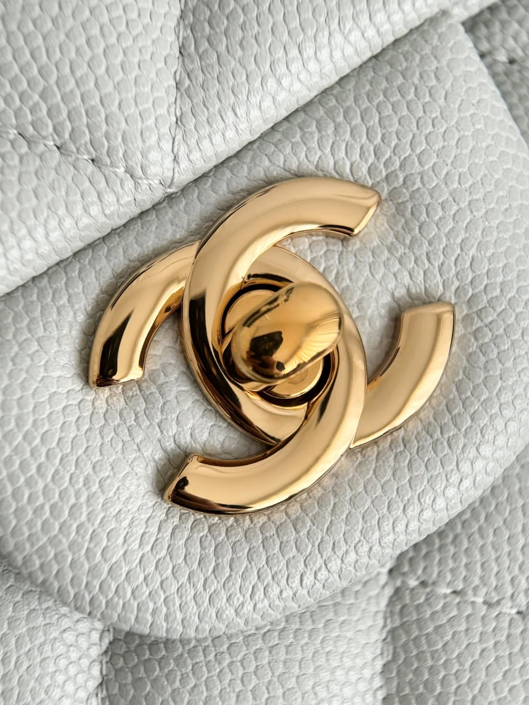 Chan cf23 chain shoulder bag