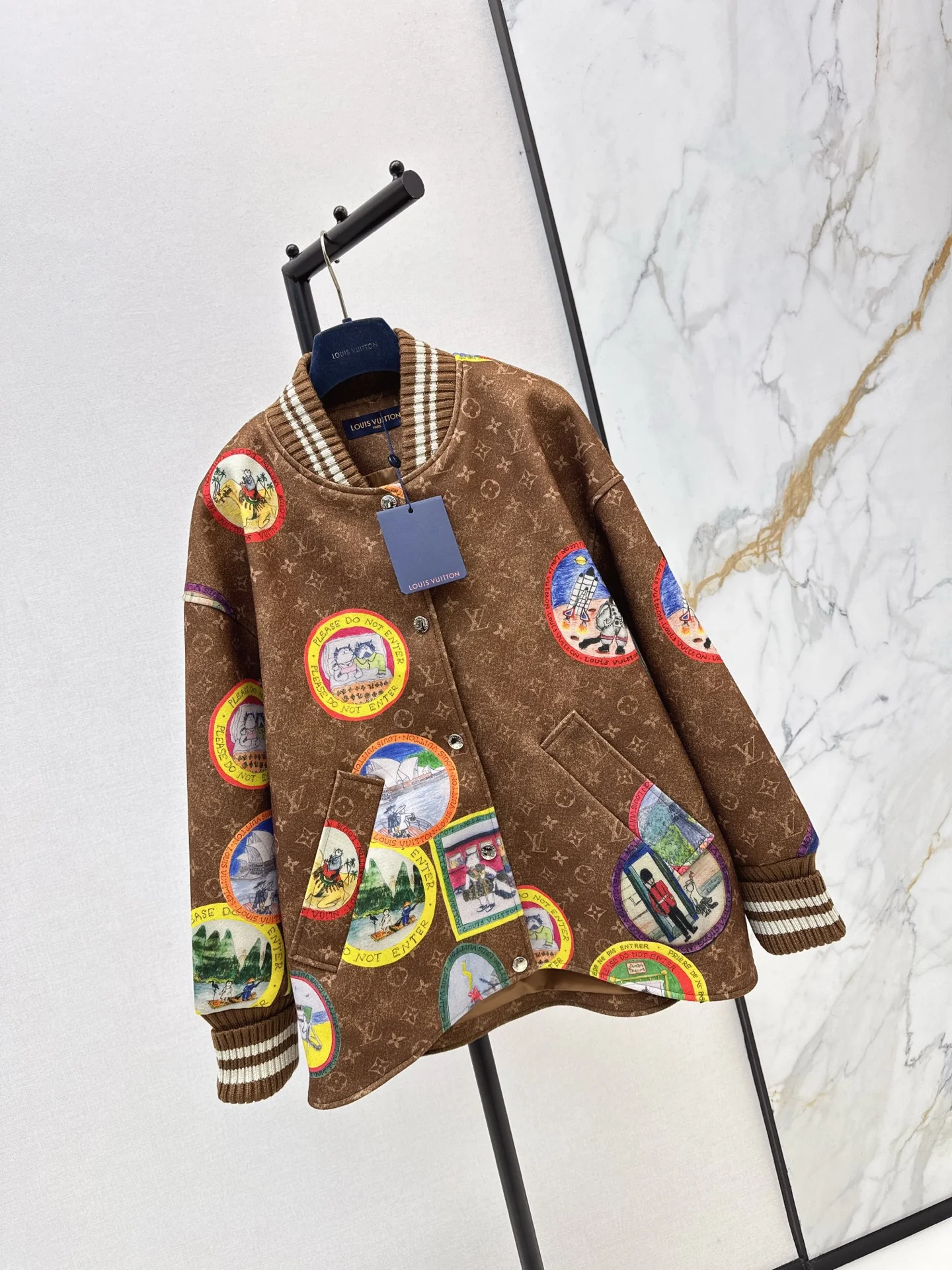 Louis 25fw print jacket
